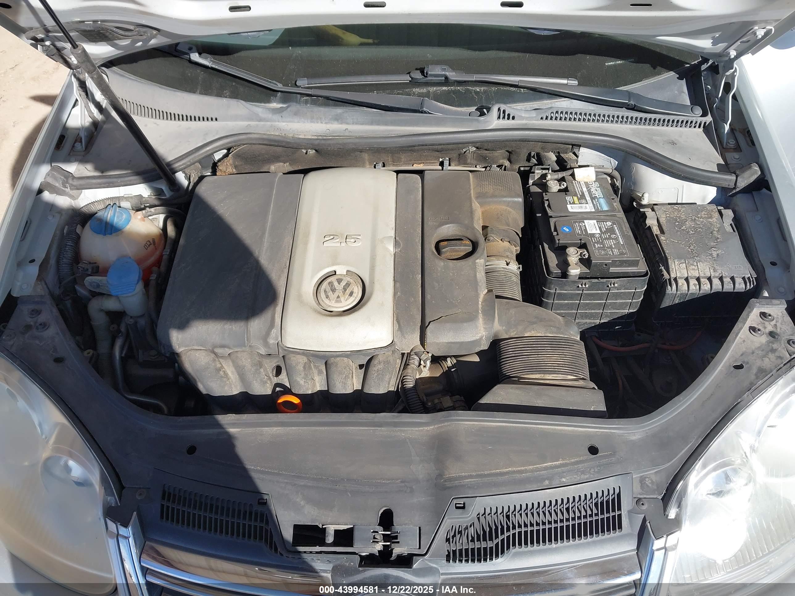 VOLKSWAGEN JETTA image 10