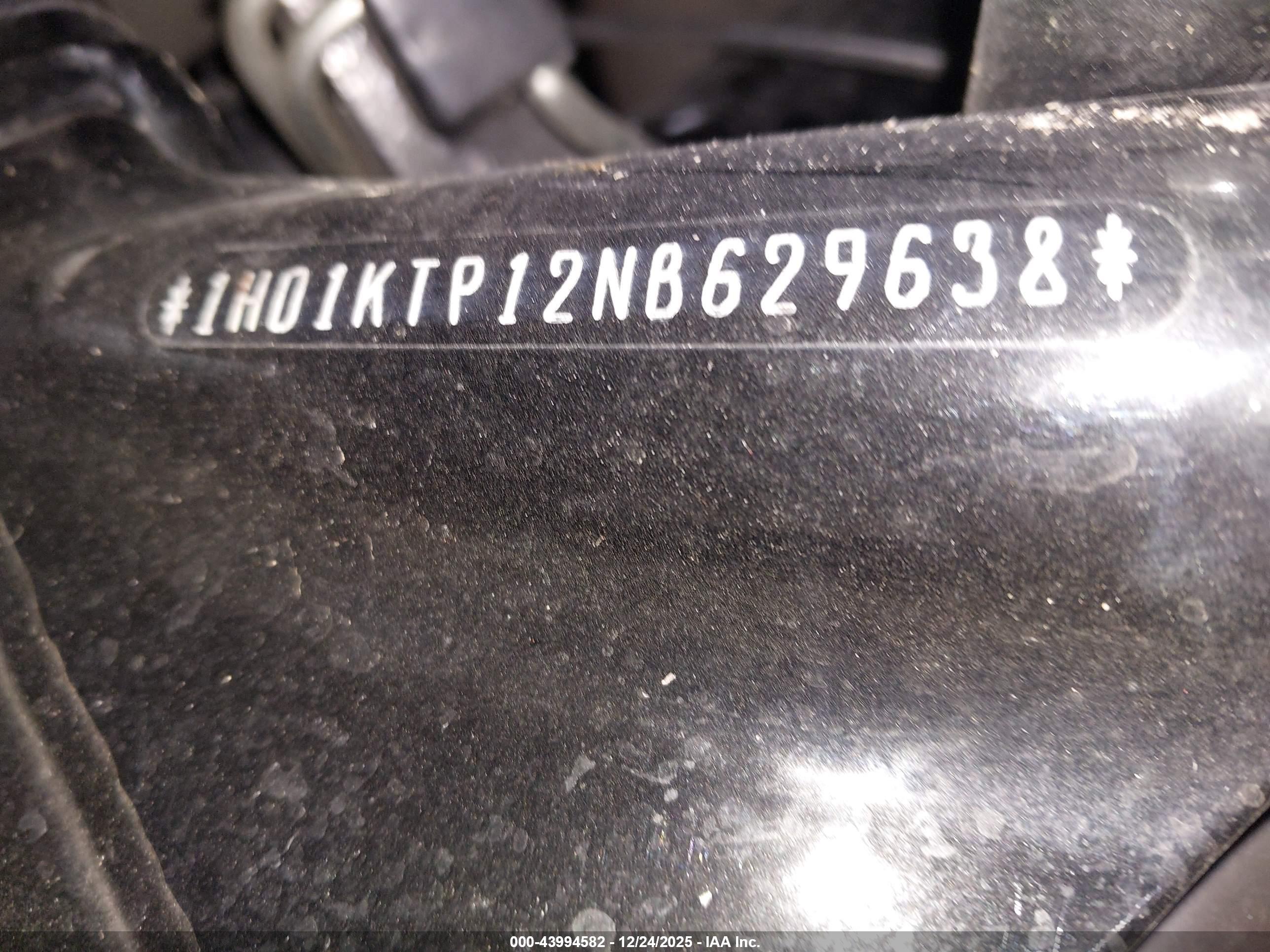 HARLEY-DAVIDSON FLTRXS image 10