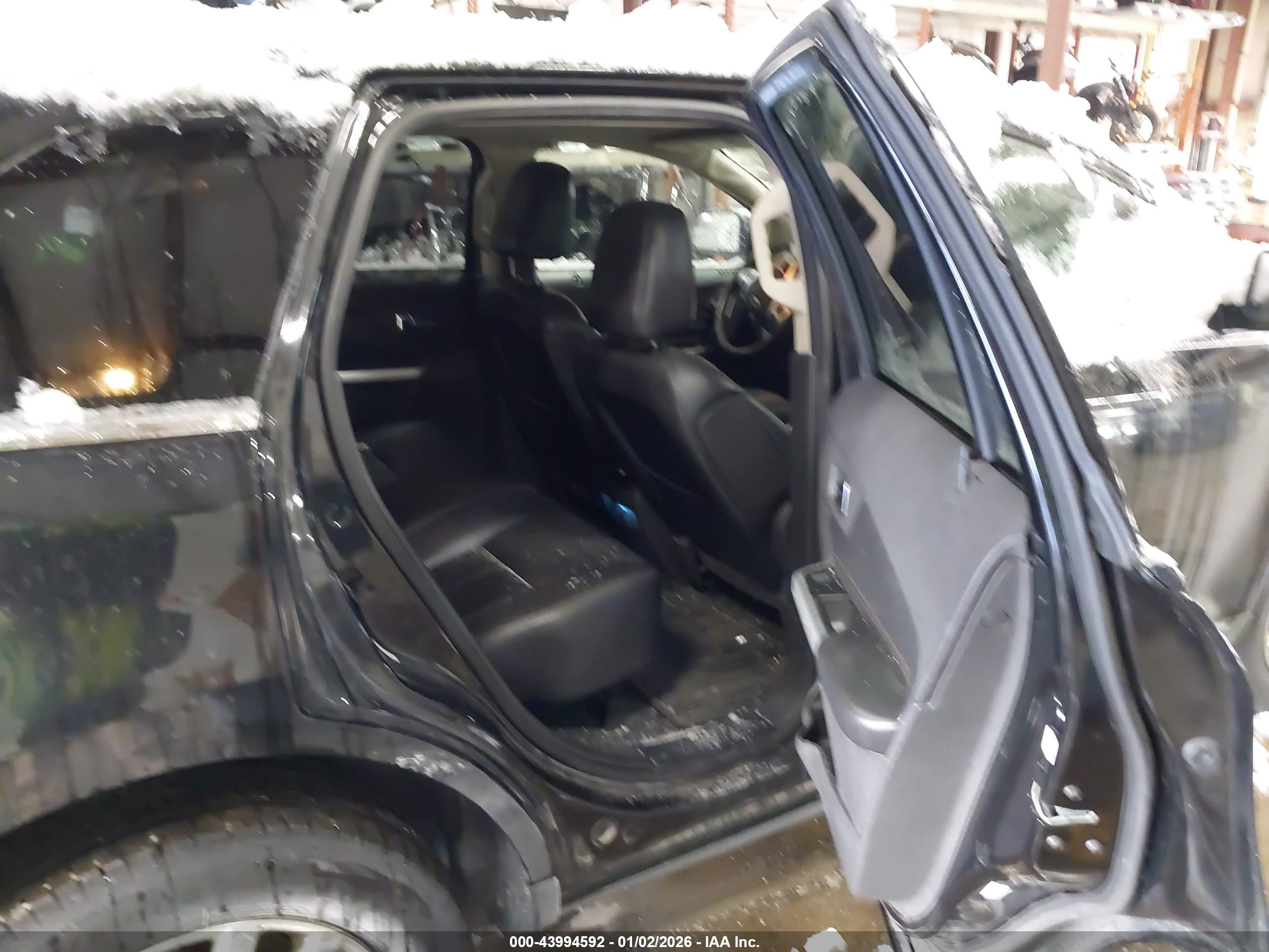 FORD EDGE image 8