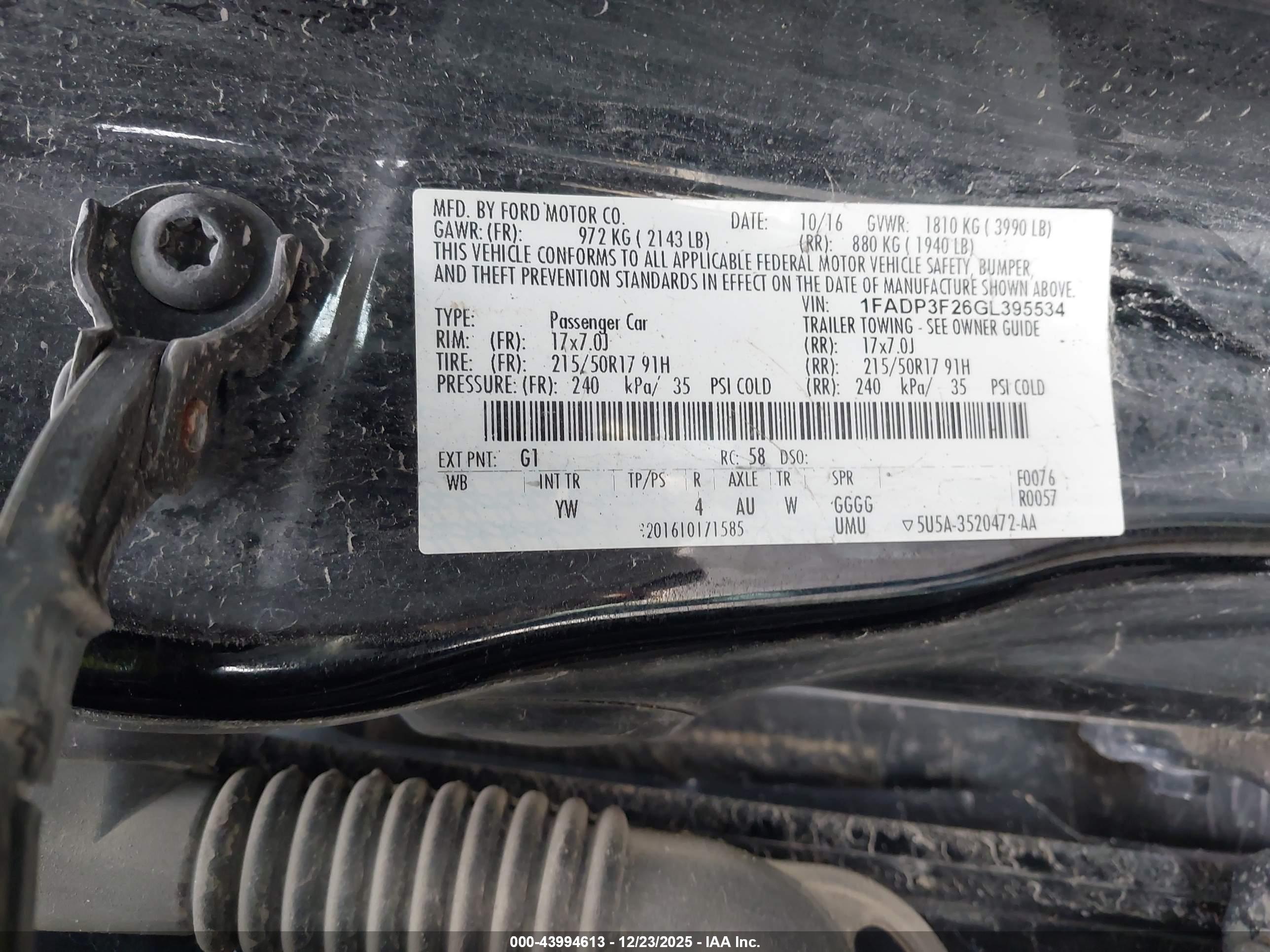 FORD FOCUS image 9