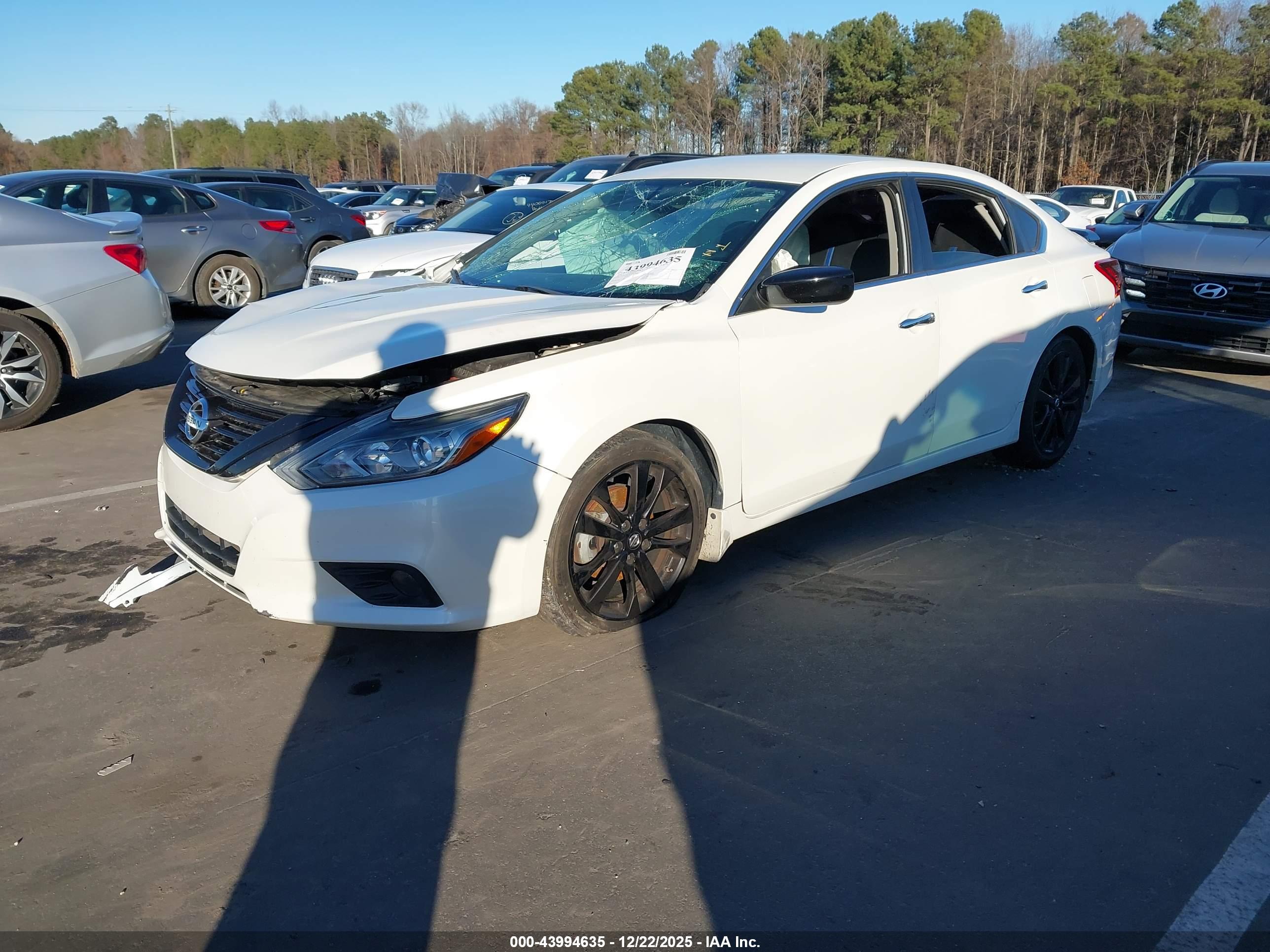 NISSAN ALTIMA image 2