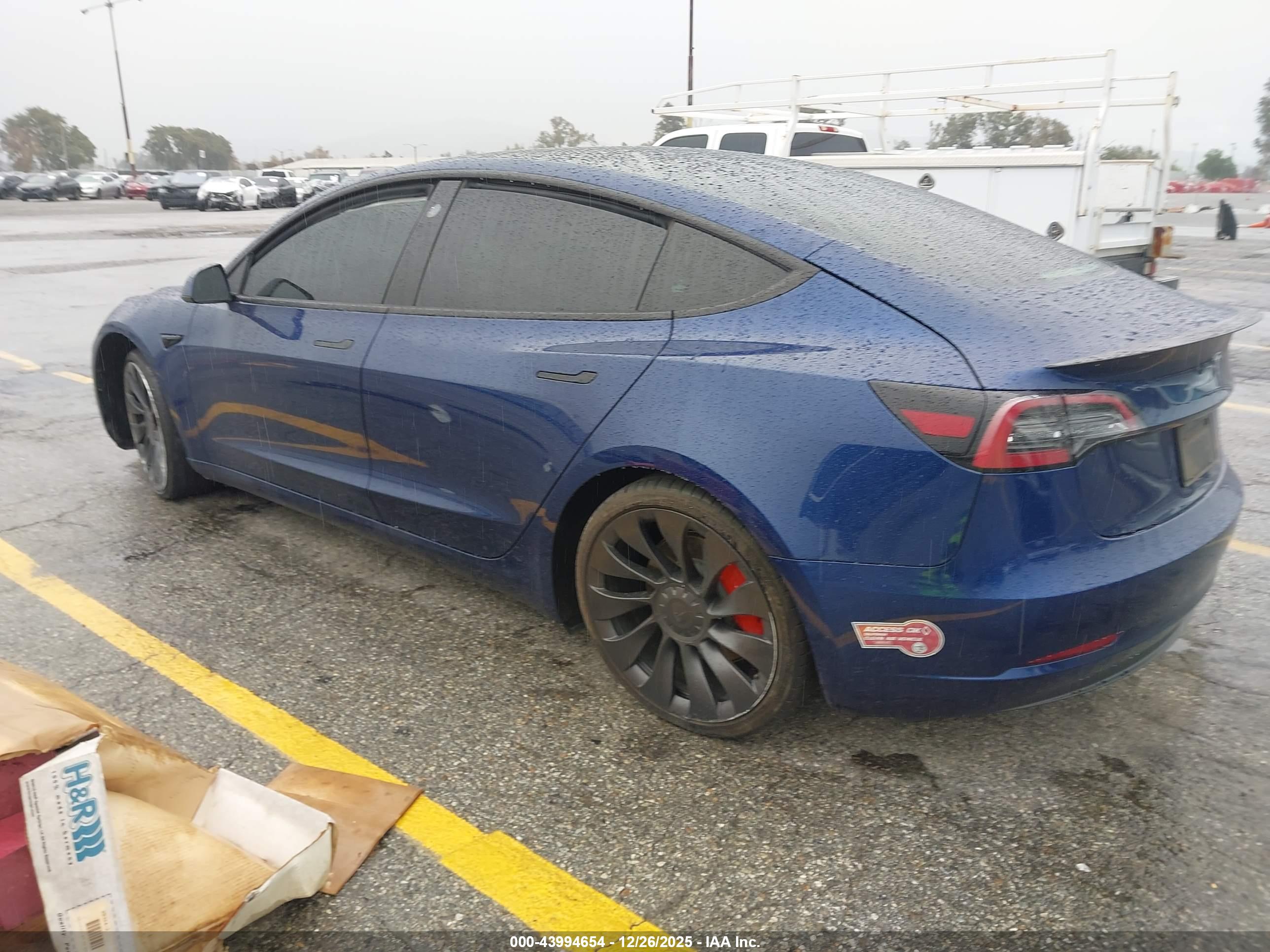 TESLA MODEL image 3