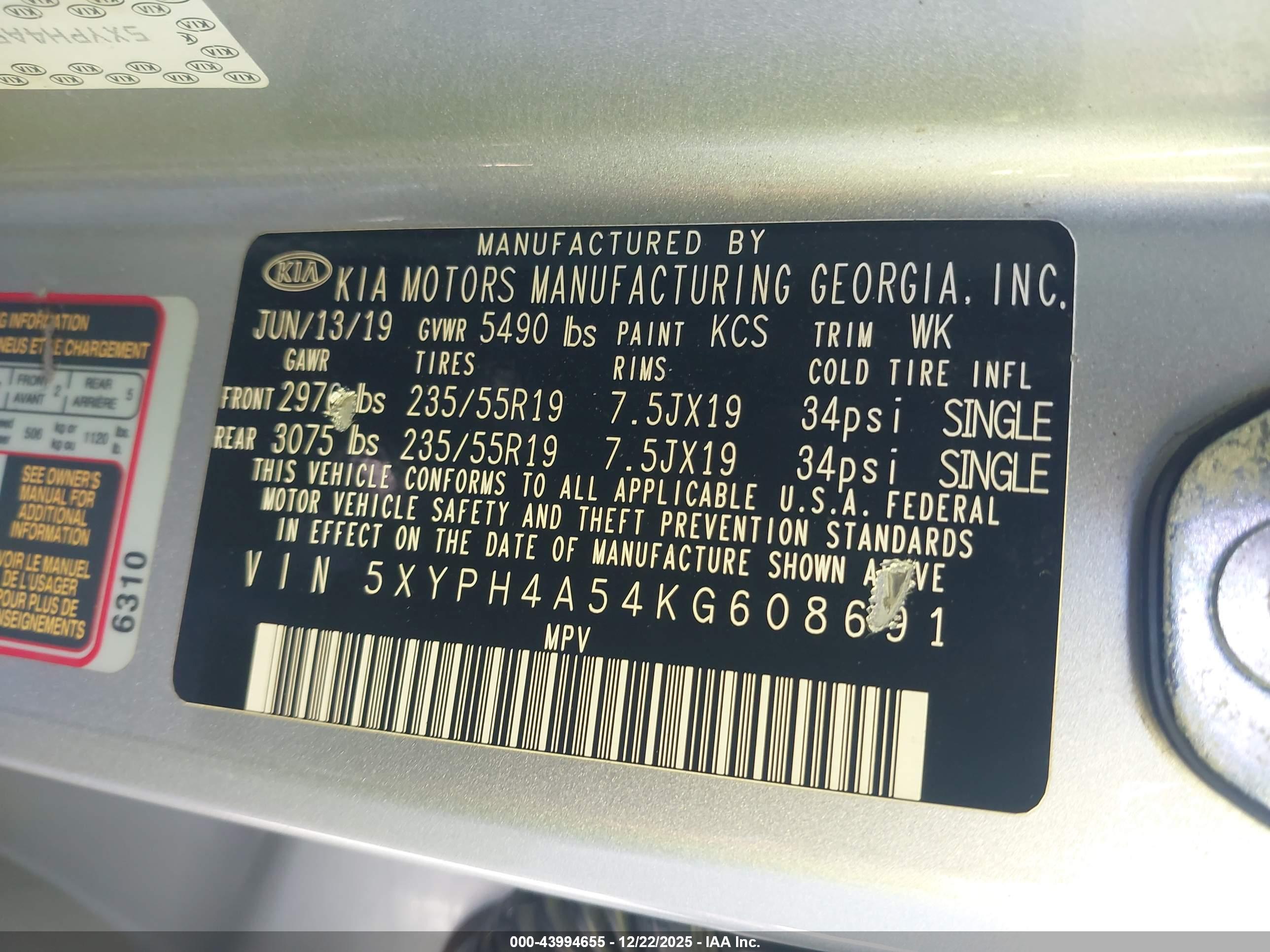 KIA SORENTO image 9