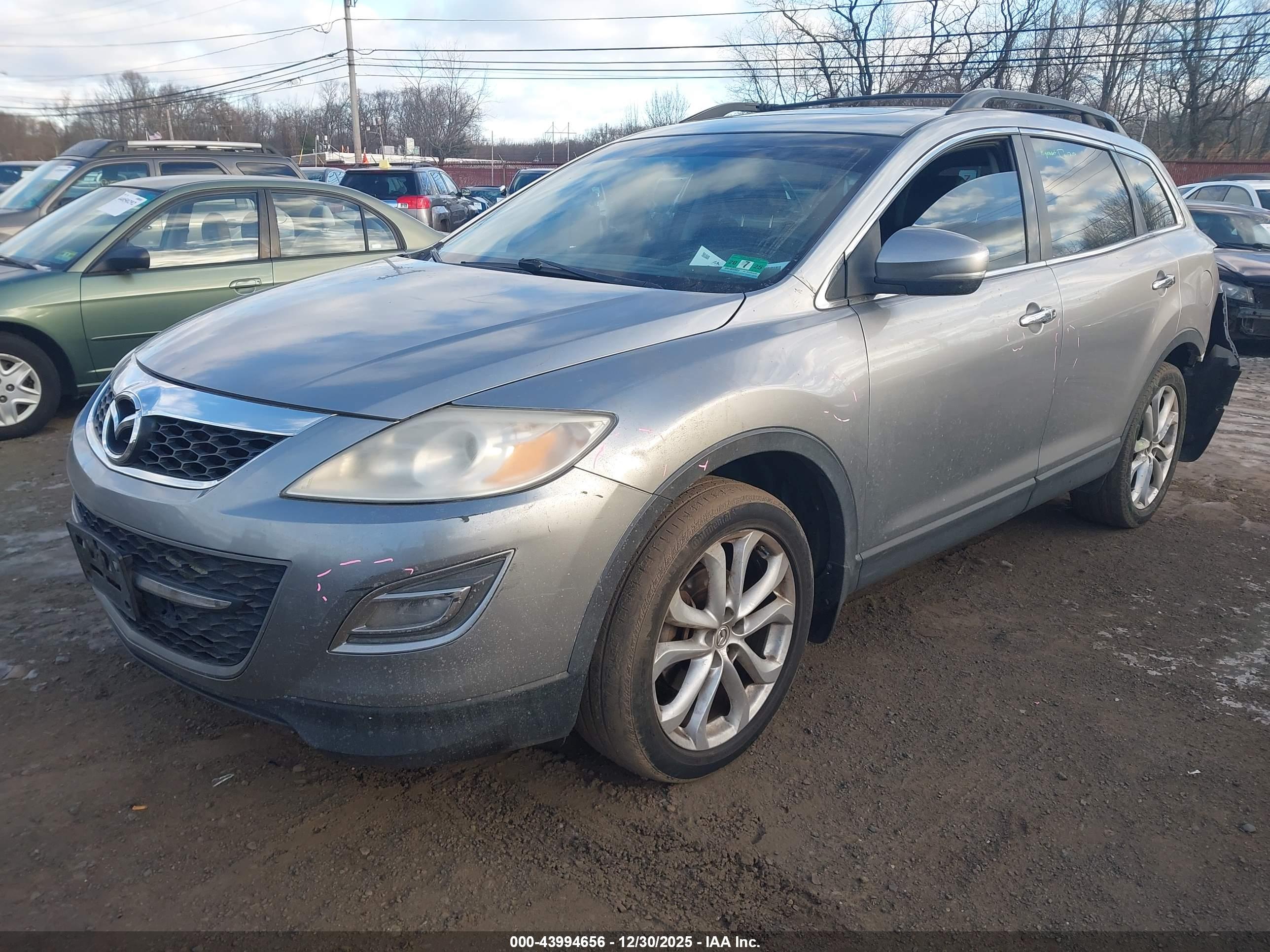 MAZDA CX-9 image 2