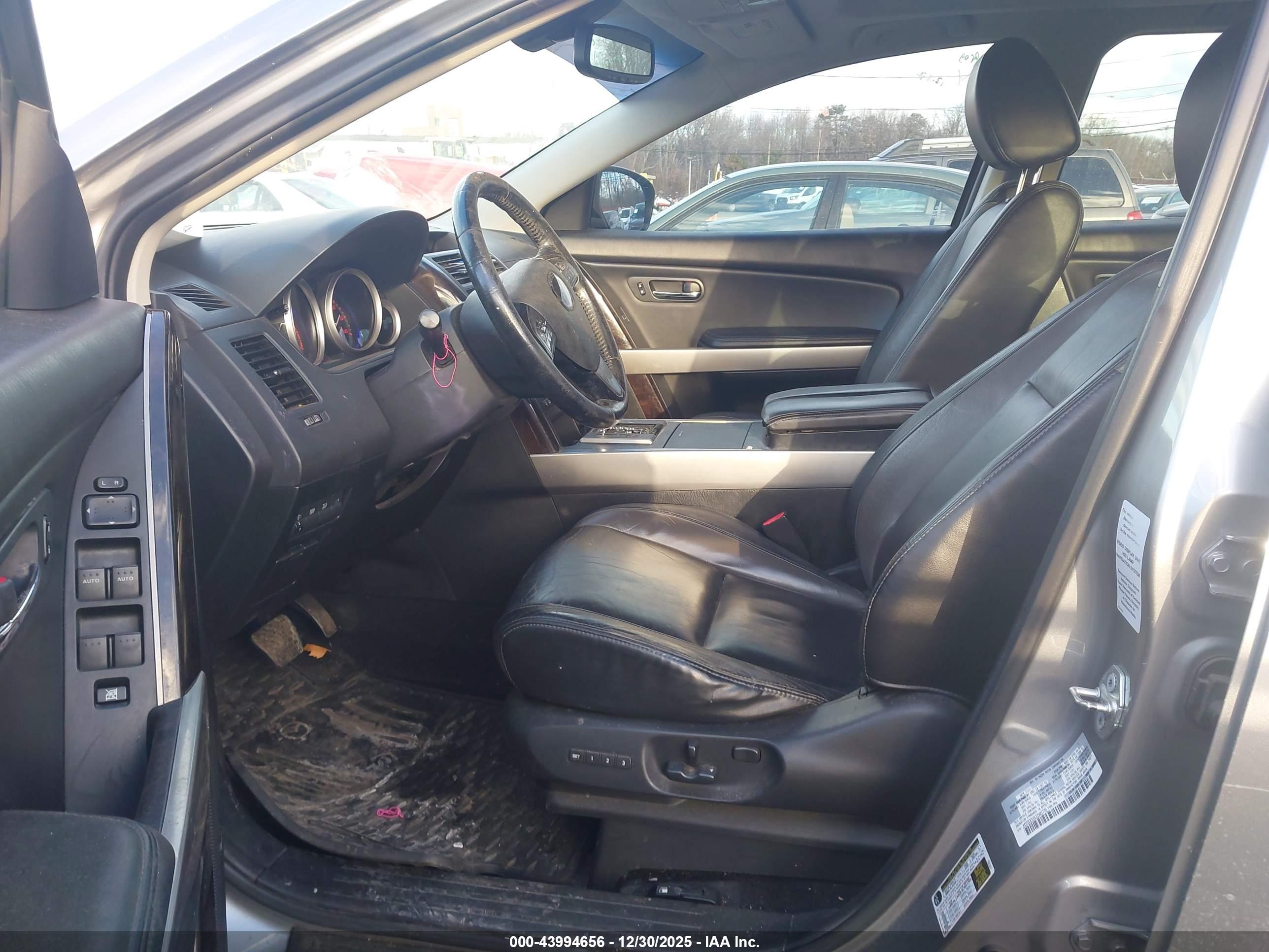 MAZDA CX-9 image 5