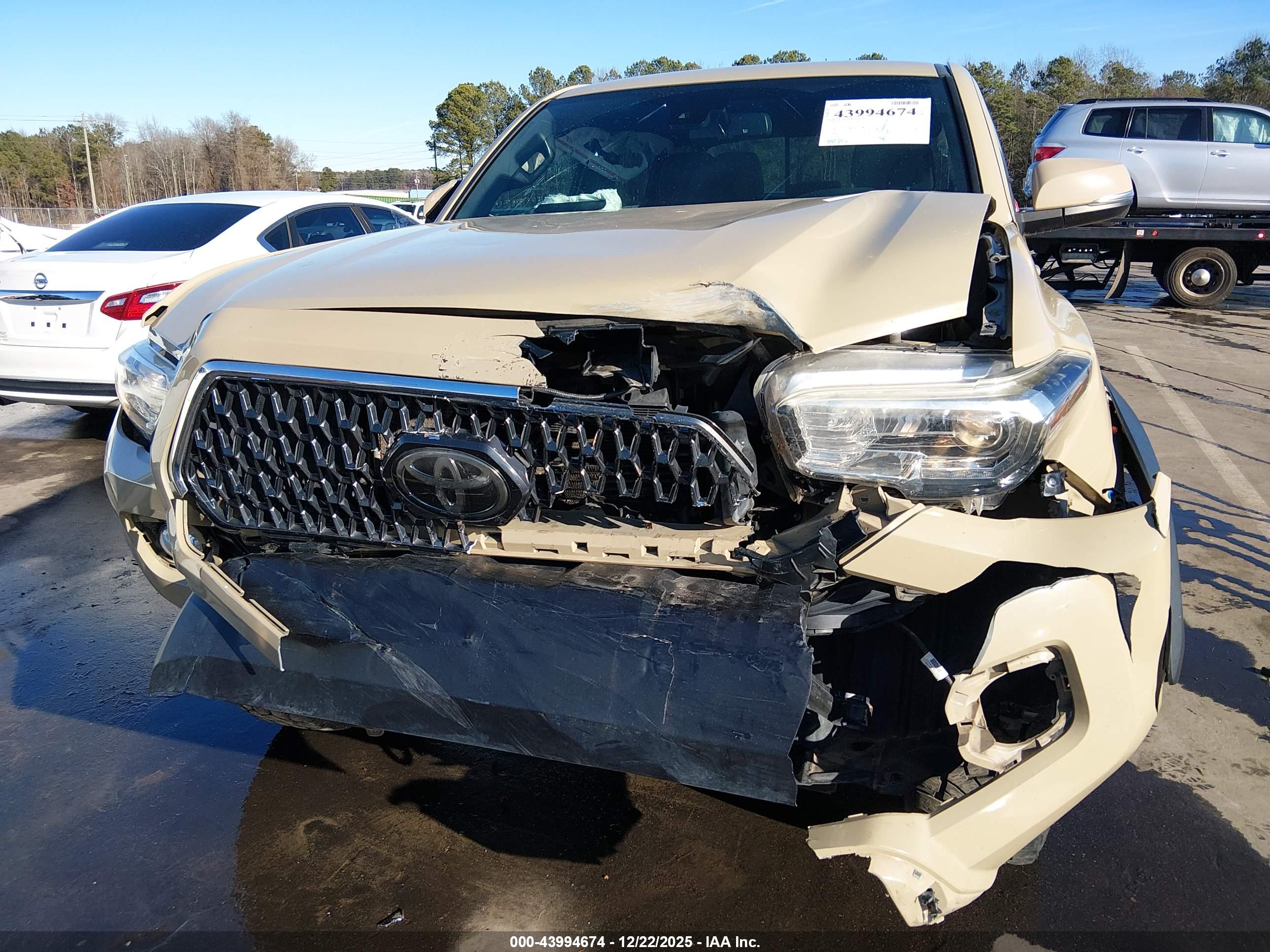 TOYOTA TACOMA image 6