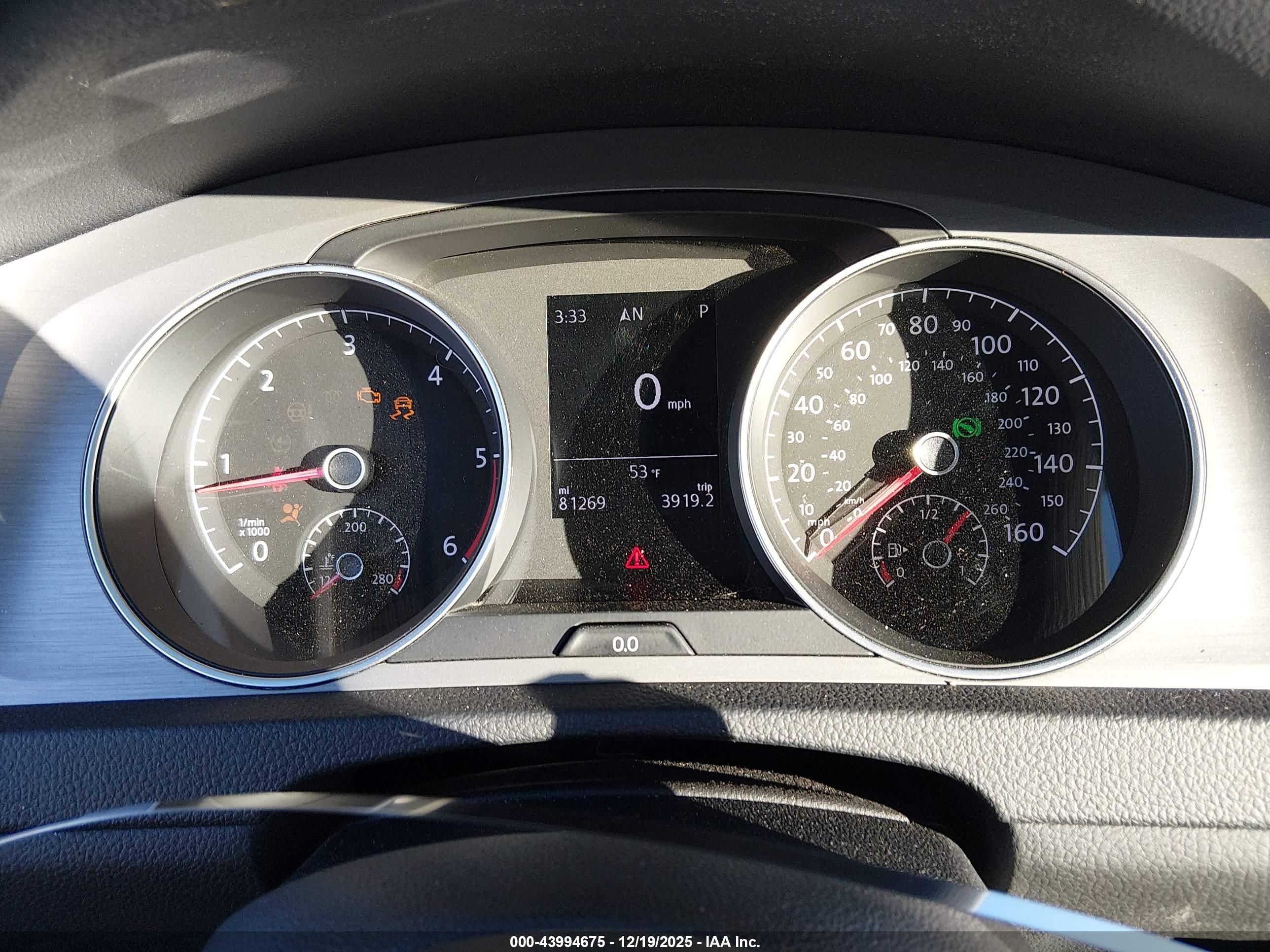 VOLKSWAGEN GOLF image 7