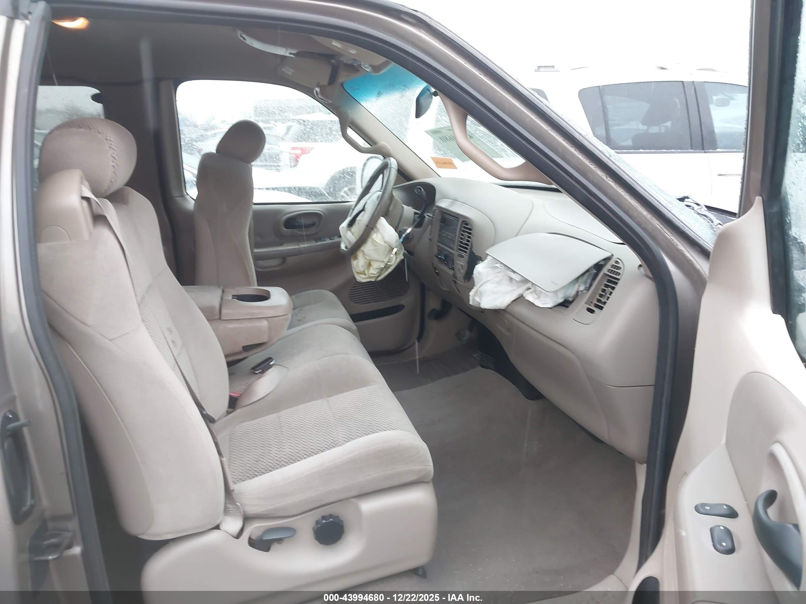FORD F-150 image 5