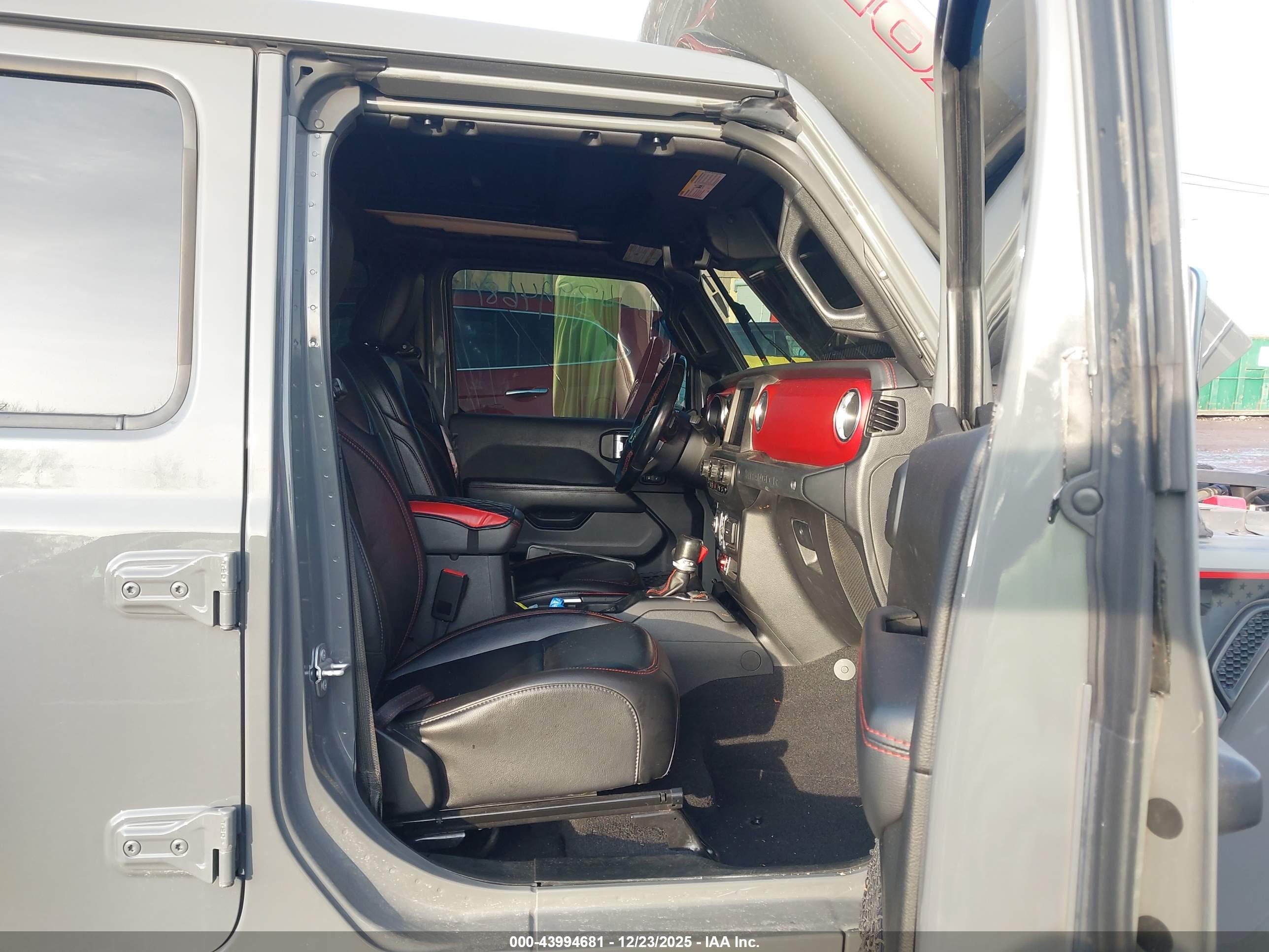 JEEP WRANGLER image 5