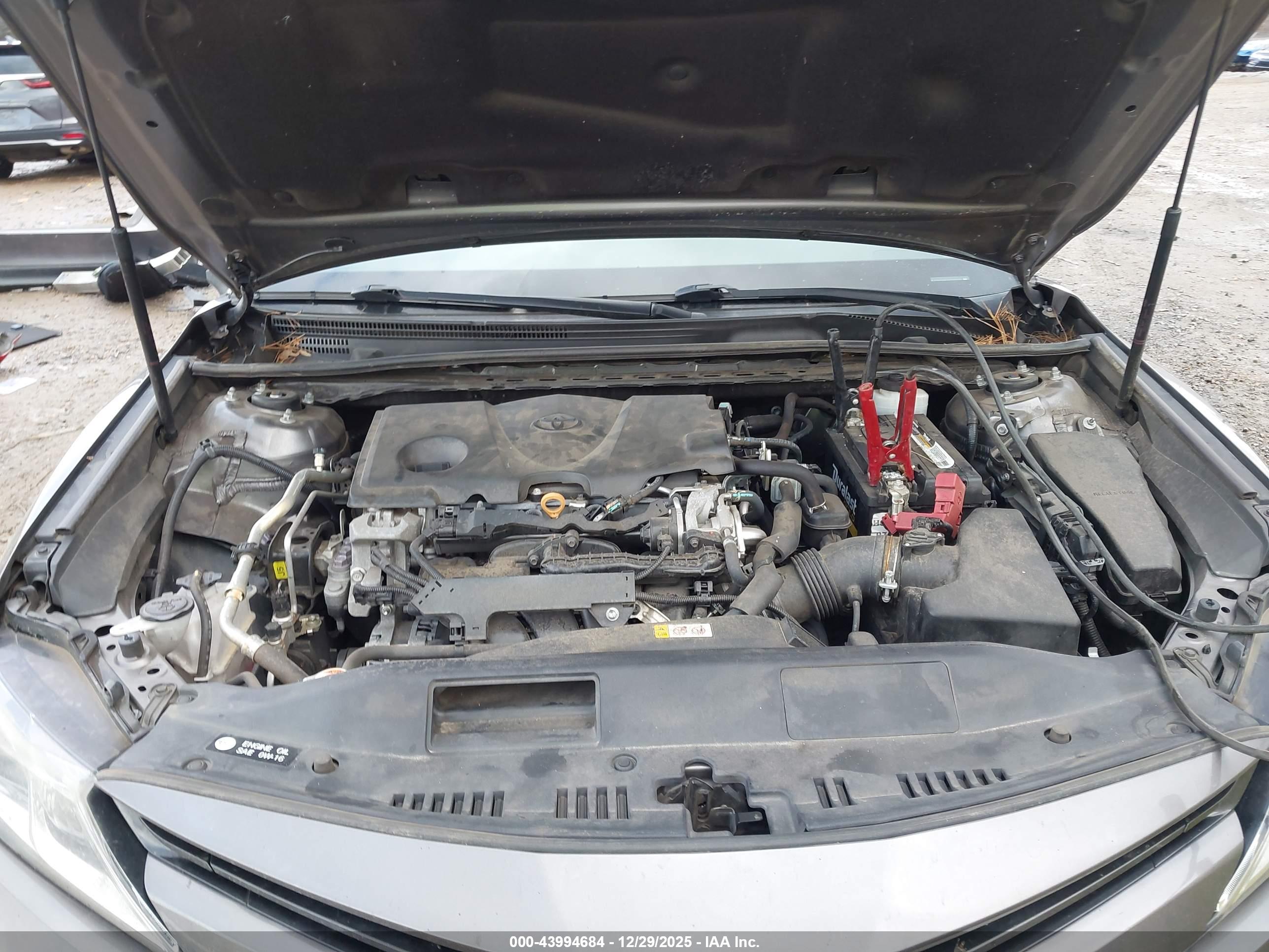 TOYOTA CAMRY image 10
