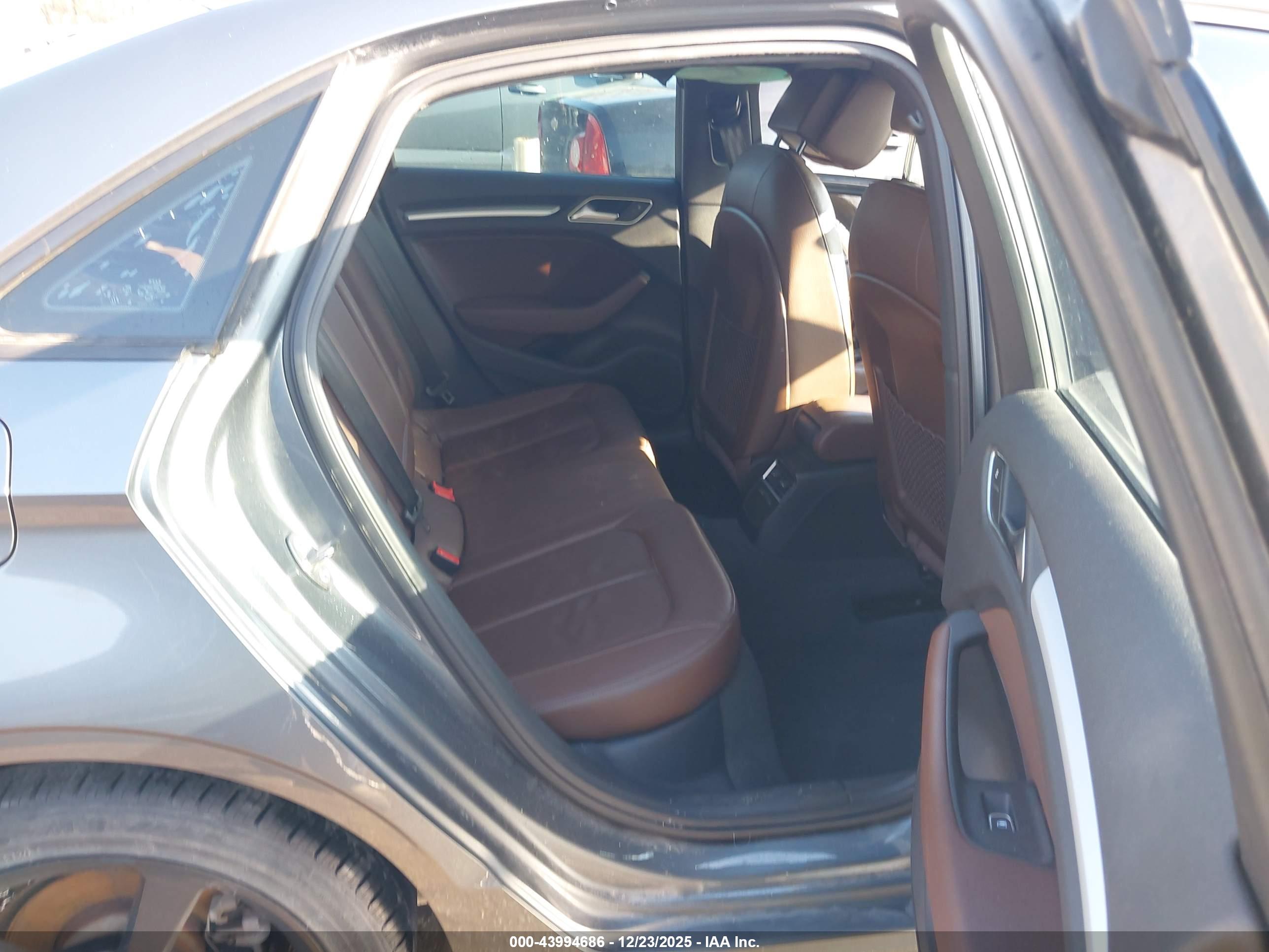 AUDI A3 image 8