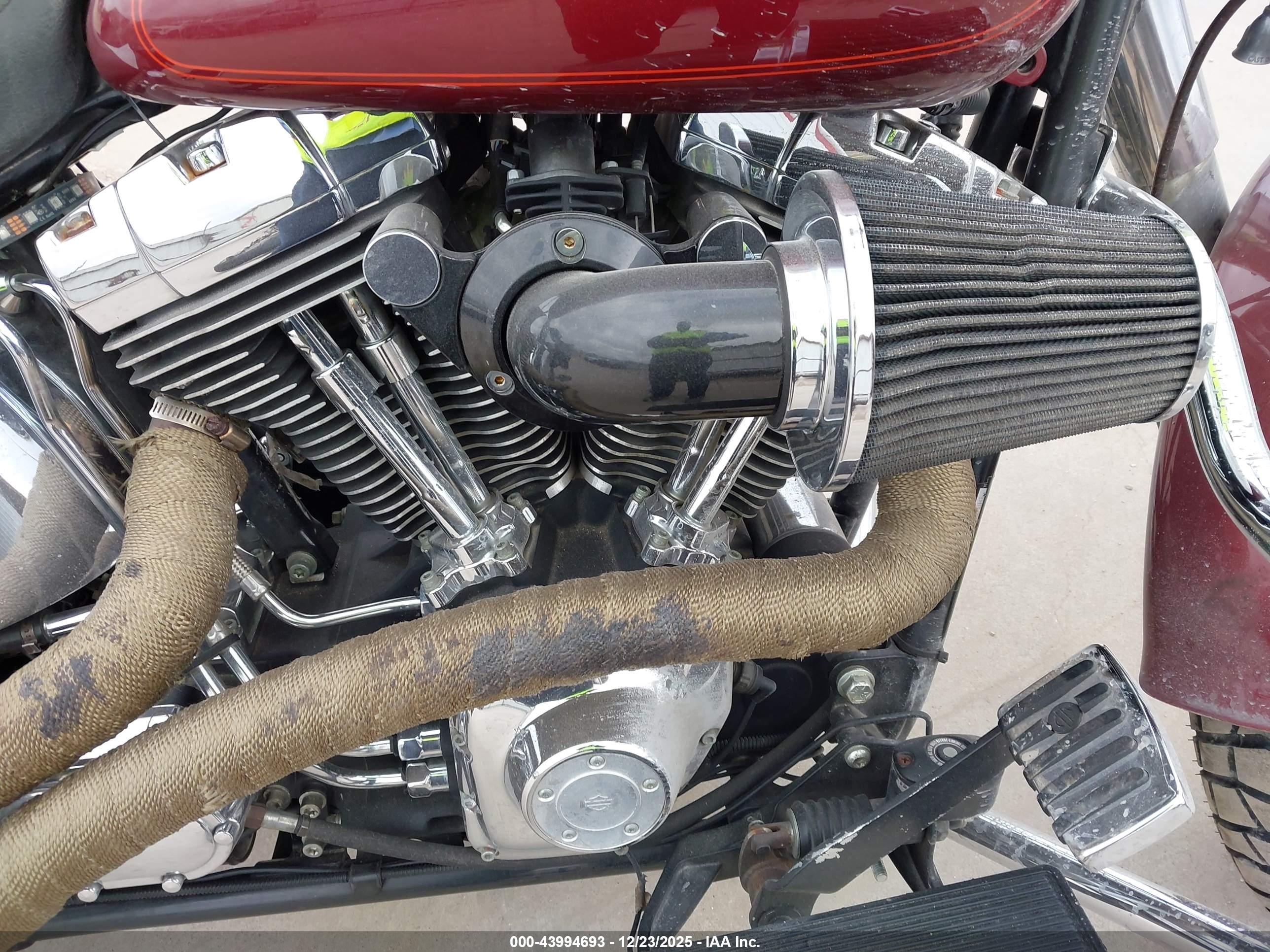 HARLEY-DAVIDSON FLSTFI image 8