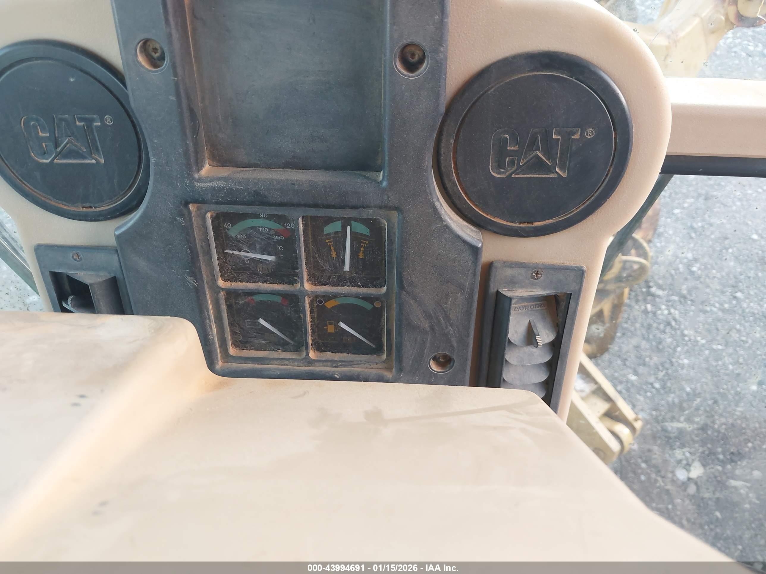 CATERPILLAR 140H image 7