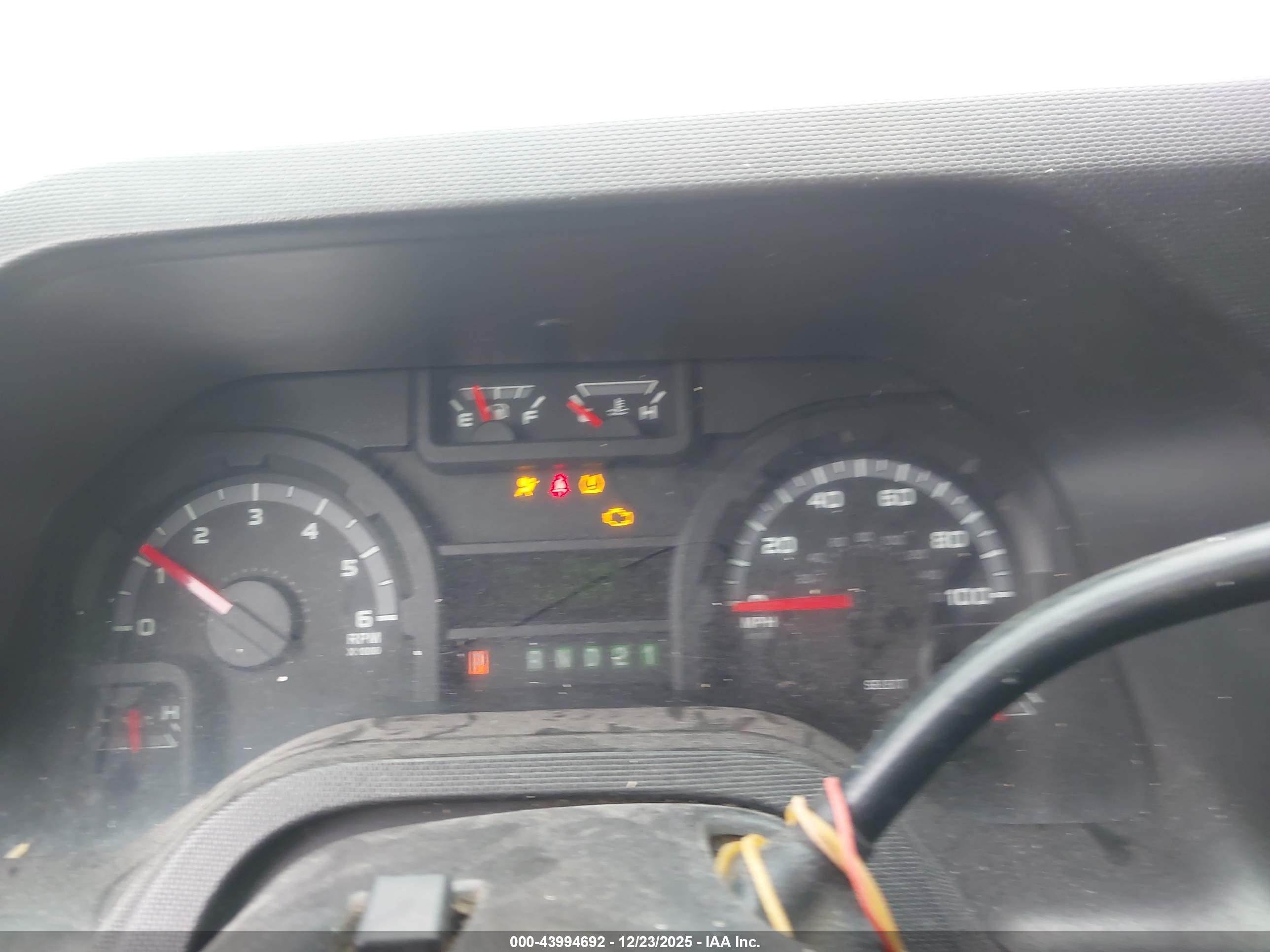 FORD E-250 image 7