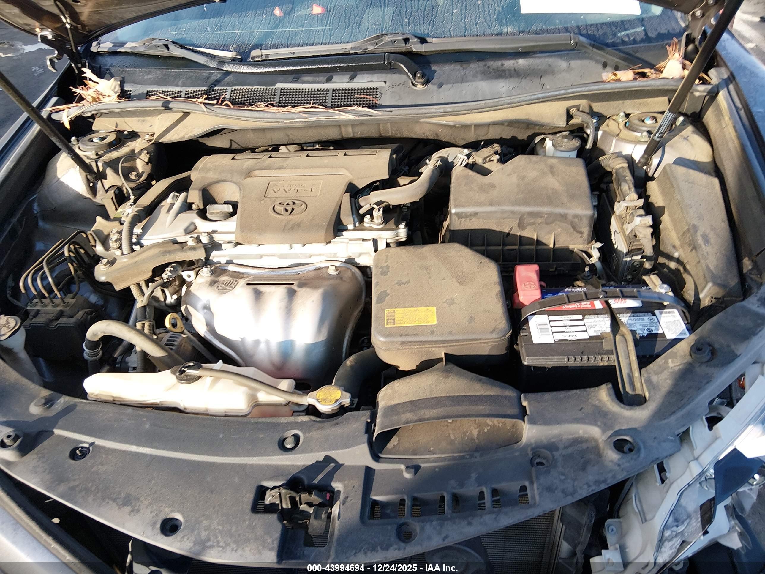 TOYOTA CAMRY image 10