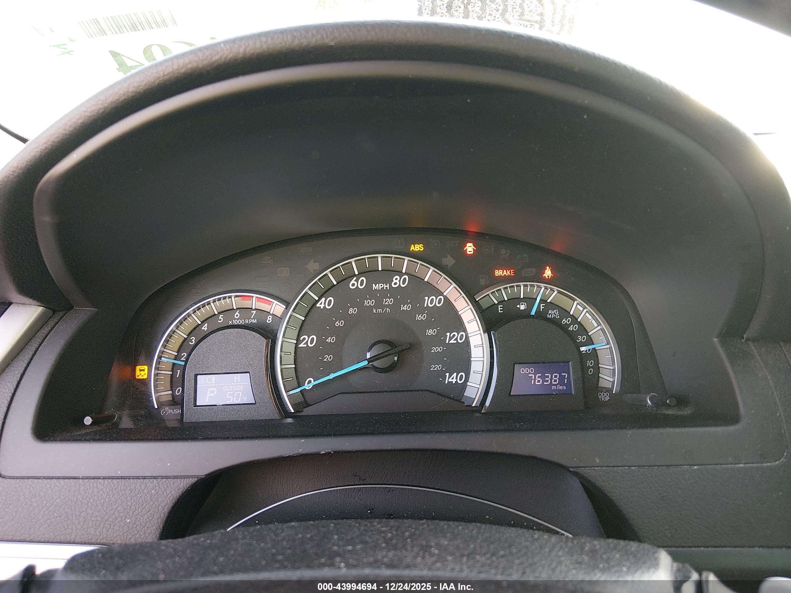TOYOTA CAMRY image 7