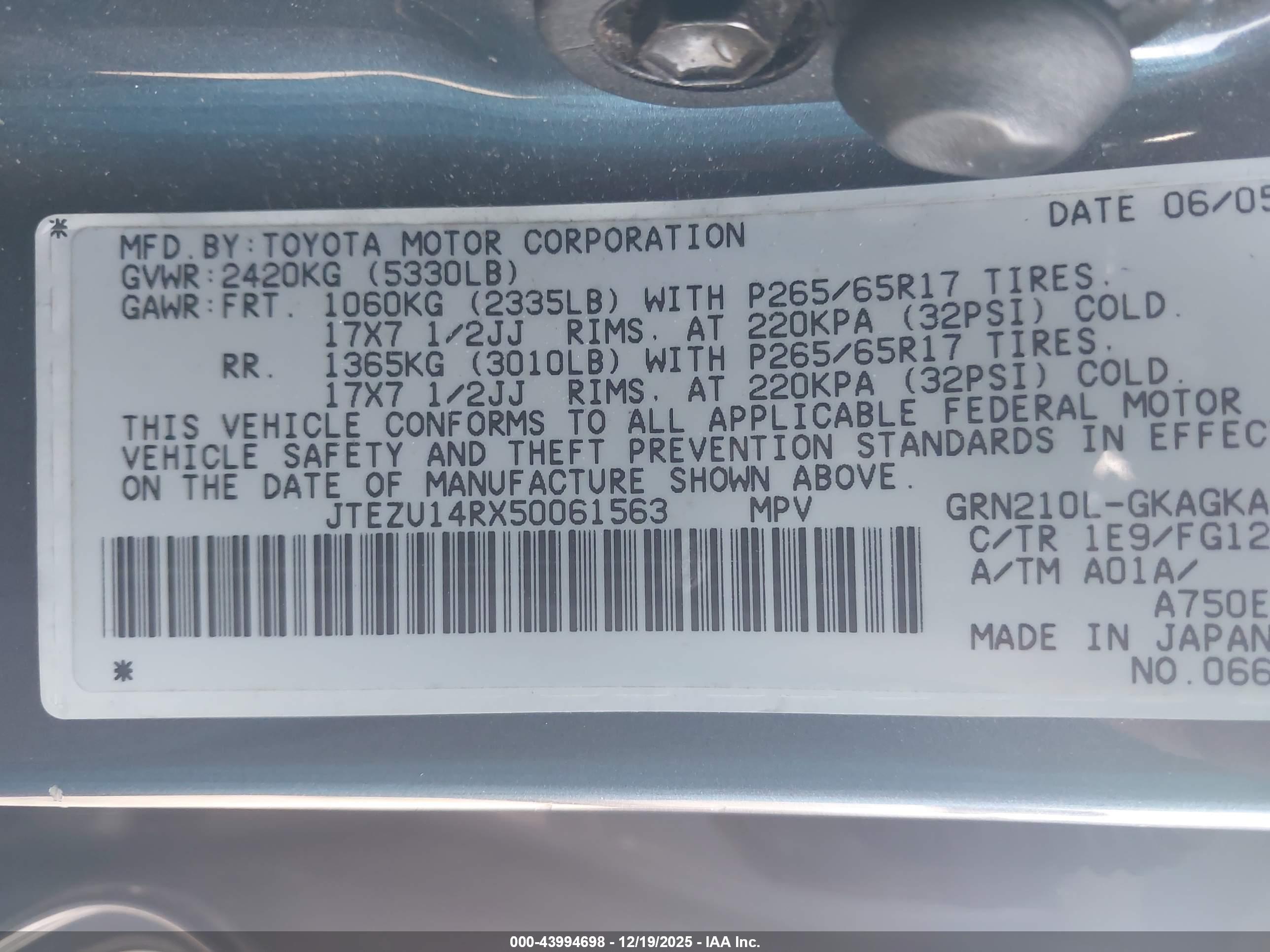 TOYOTA 4RUNNER image 9