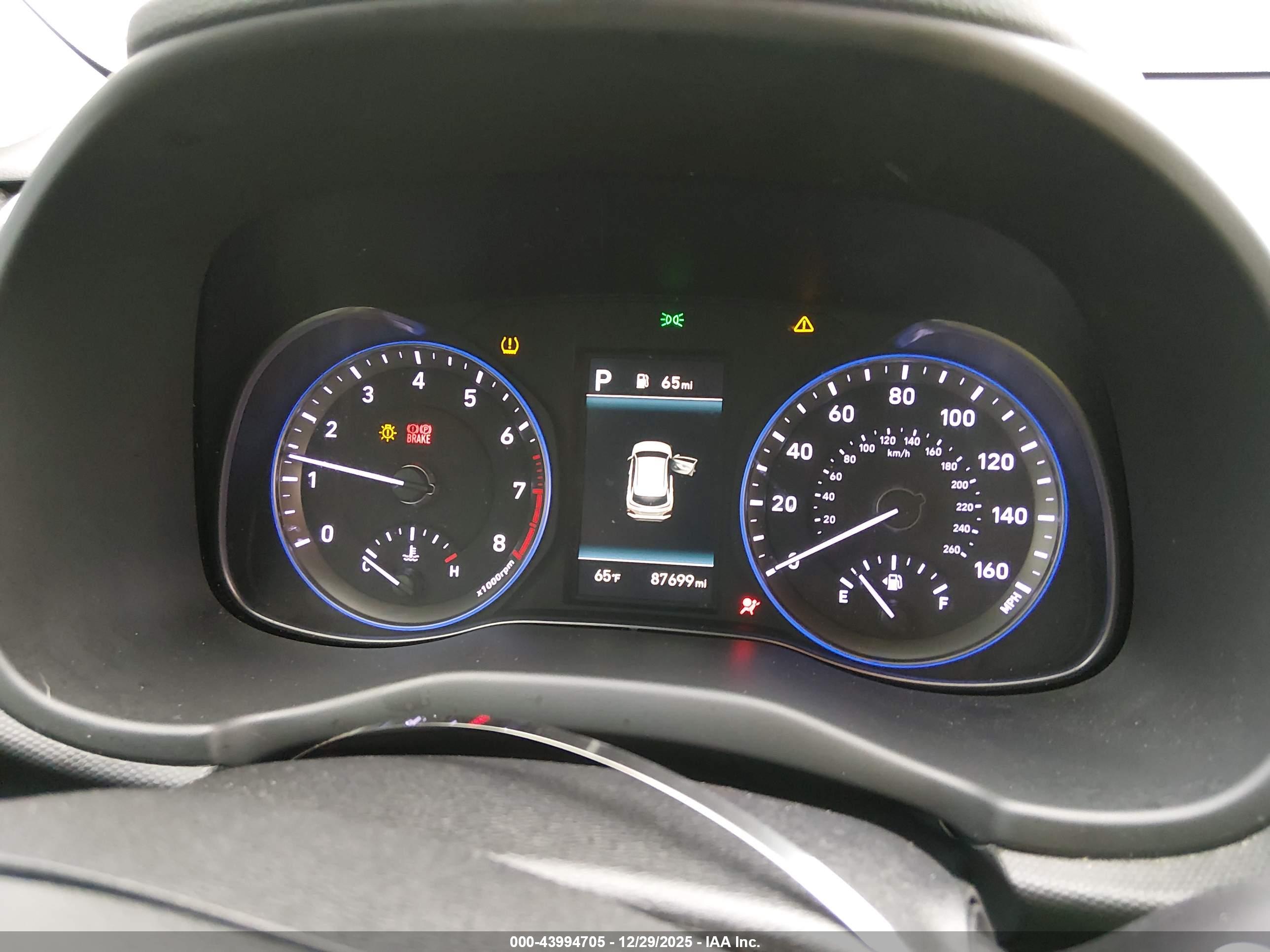 HYUNDAI KONA image 7