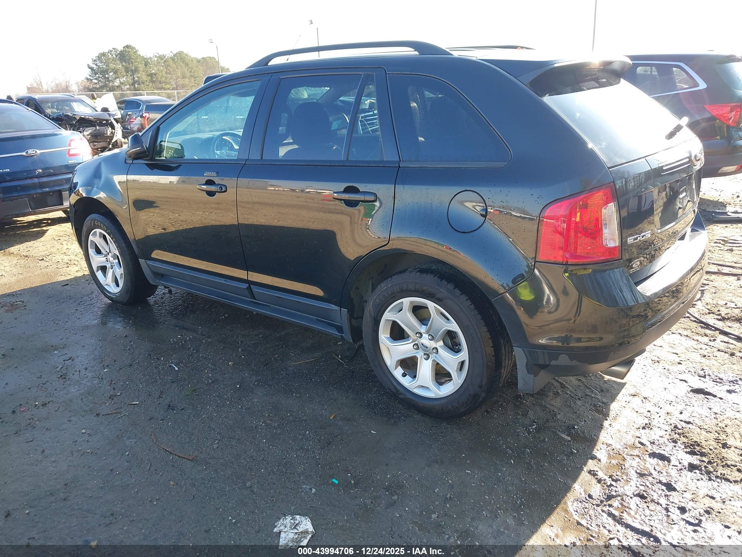 FORD EDGE image 3