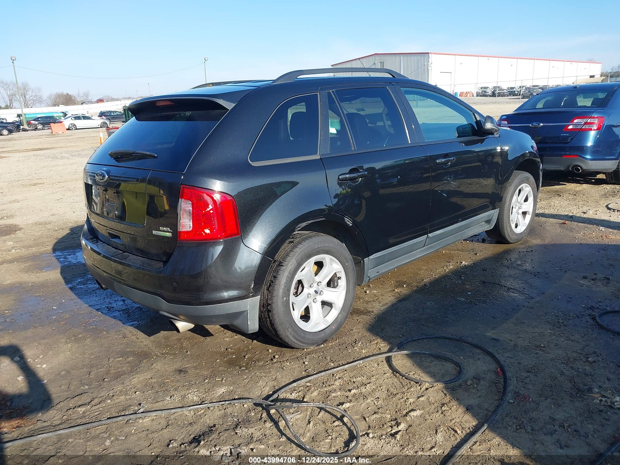 FORD EDGE image 4