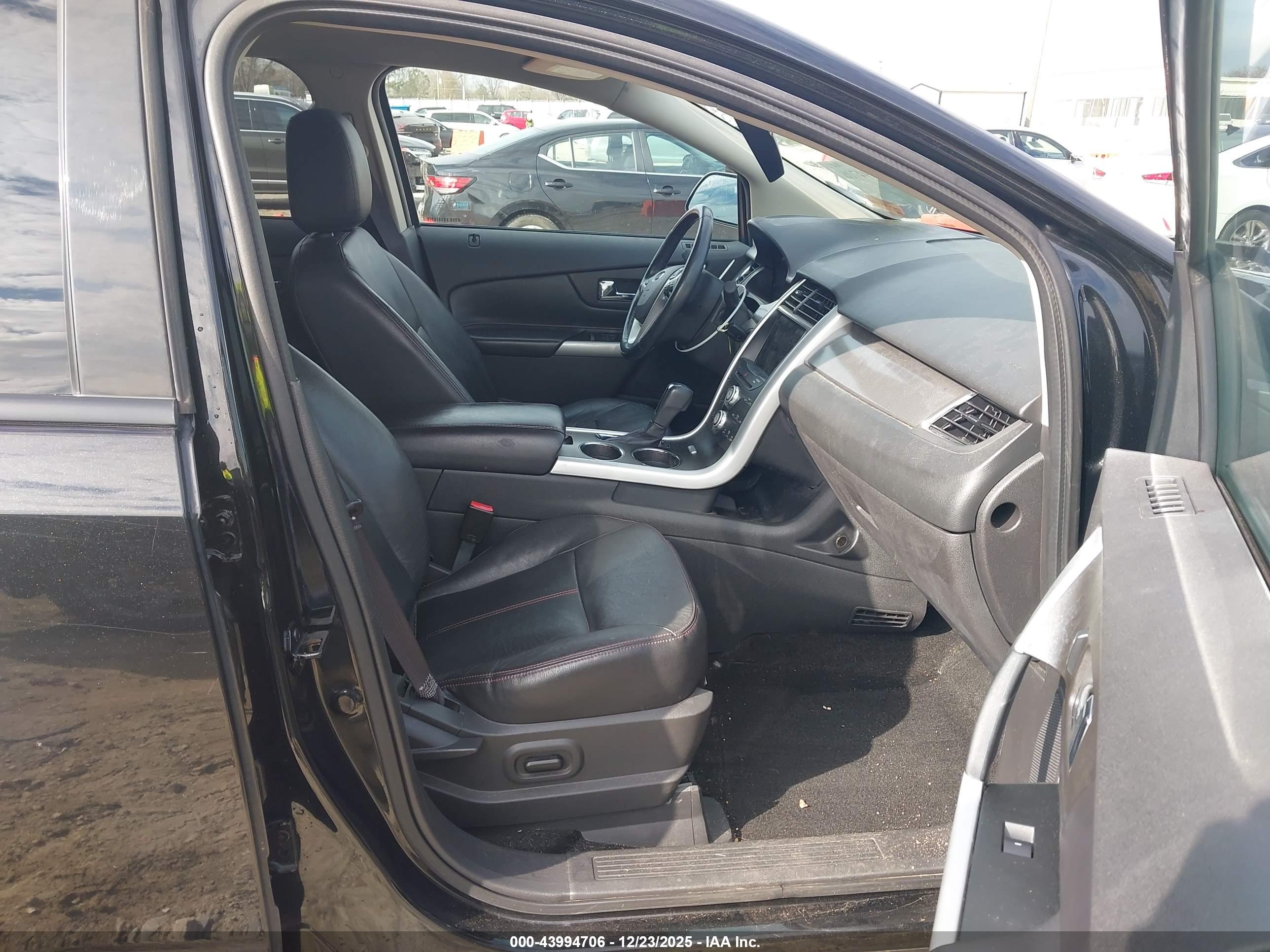 FORD EDGE image 5