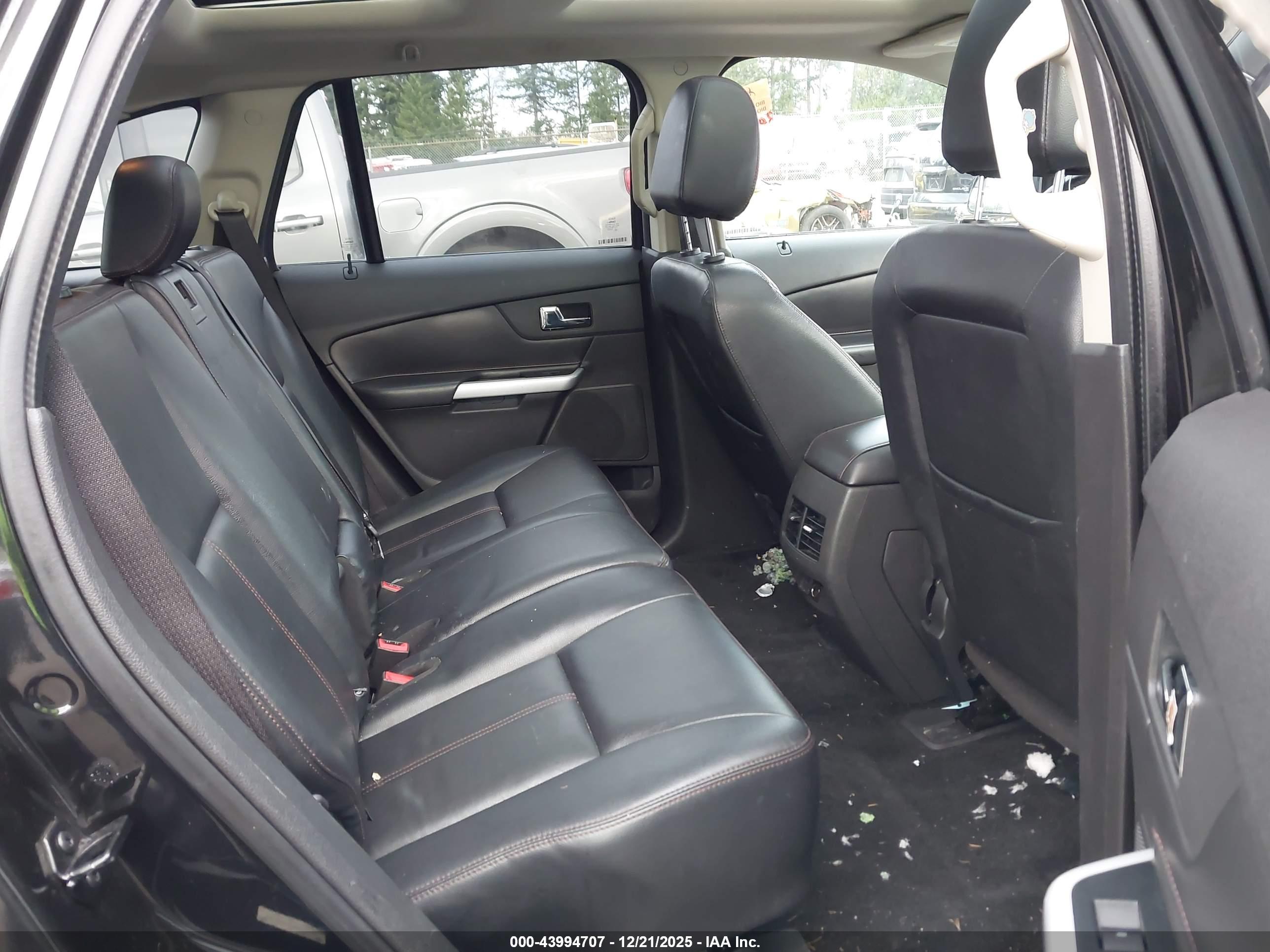 FORD EDGE image 8