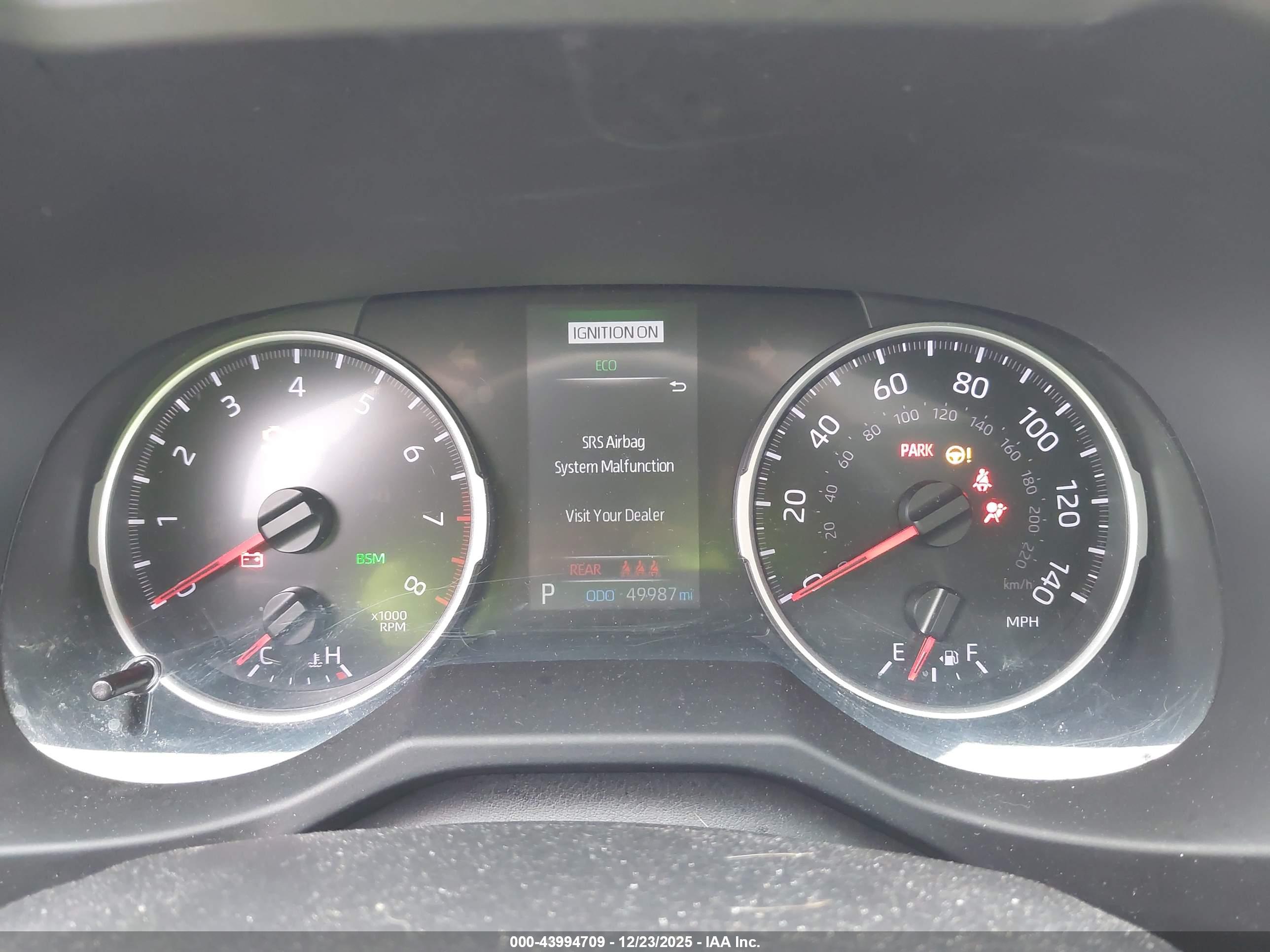 TOYOTA RAV4 image 7