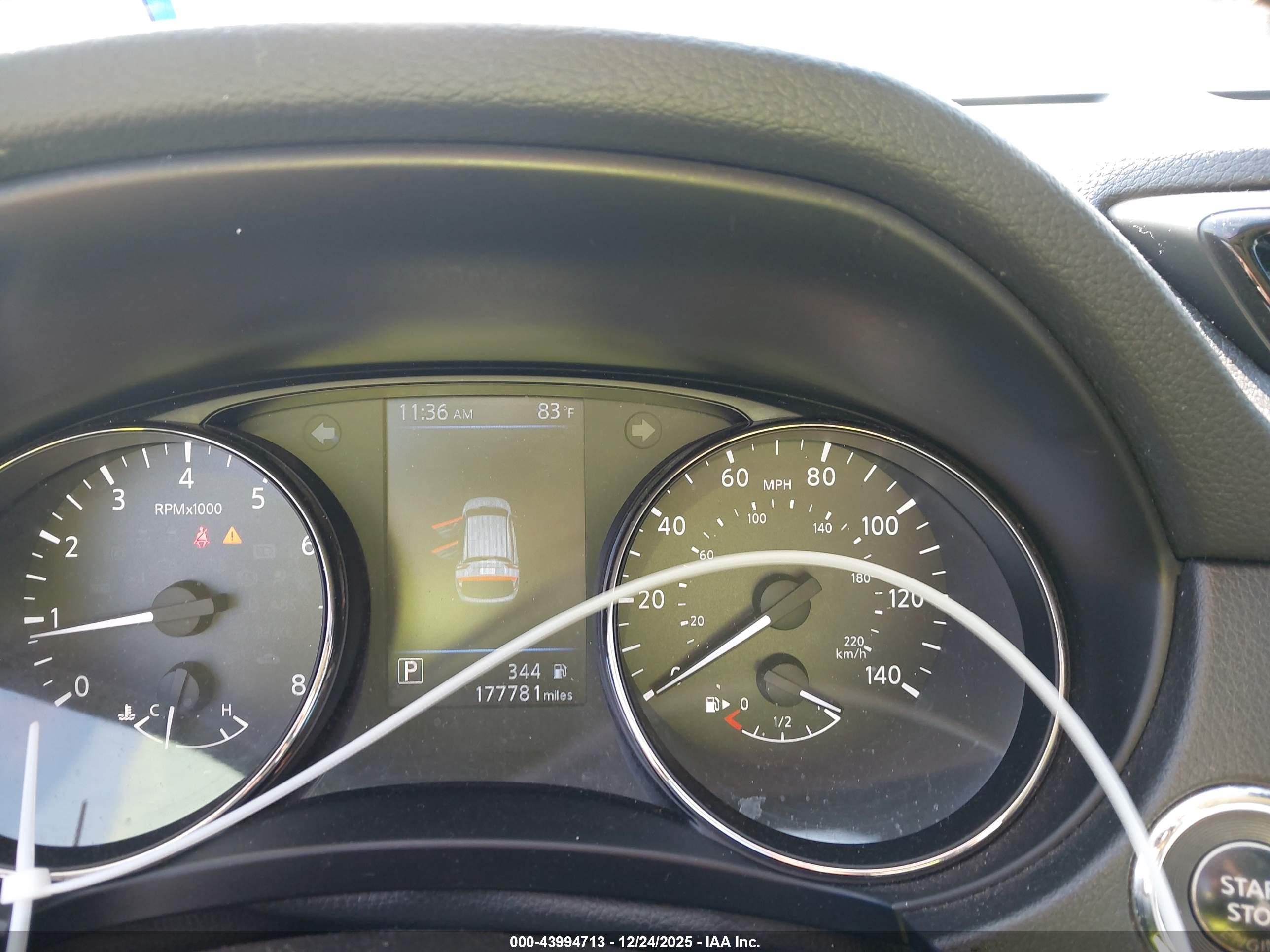 NISSAN ROGUE image 7