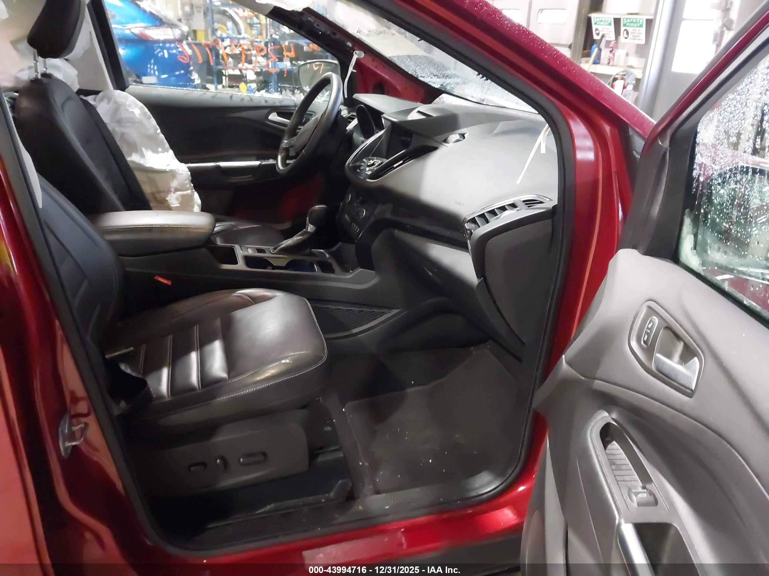 FORD ESCAPE image 5
