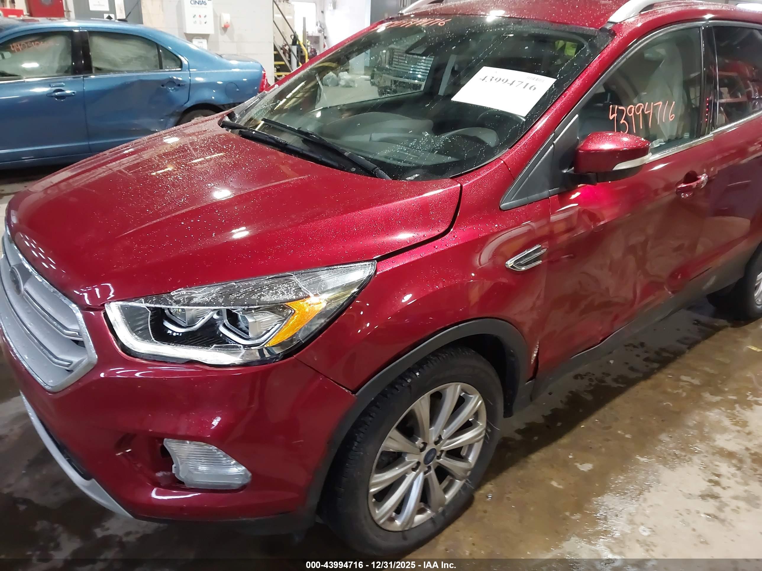 FORD ESCAPE image 6