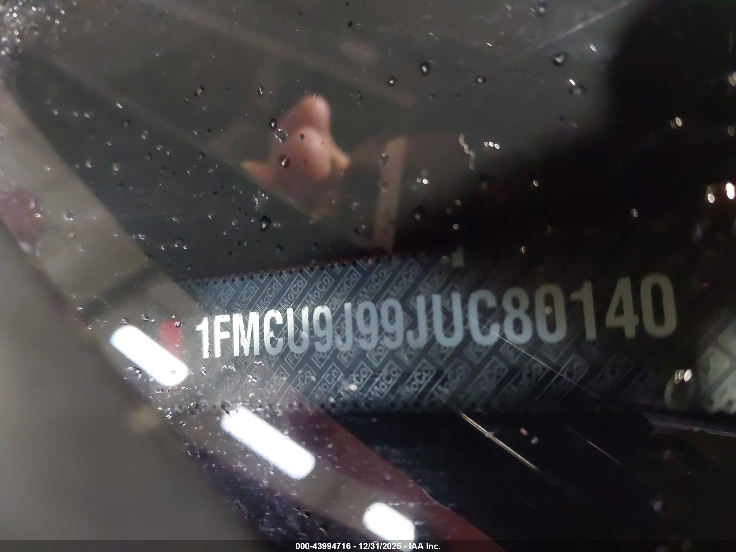 FORD ESCAPE image 9