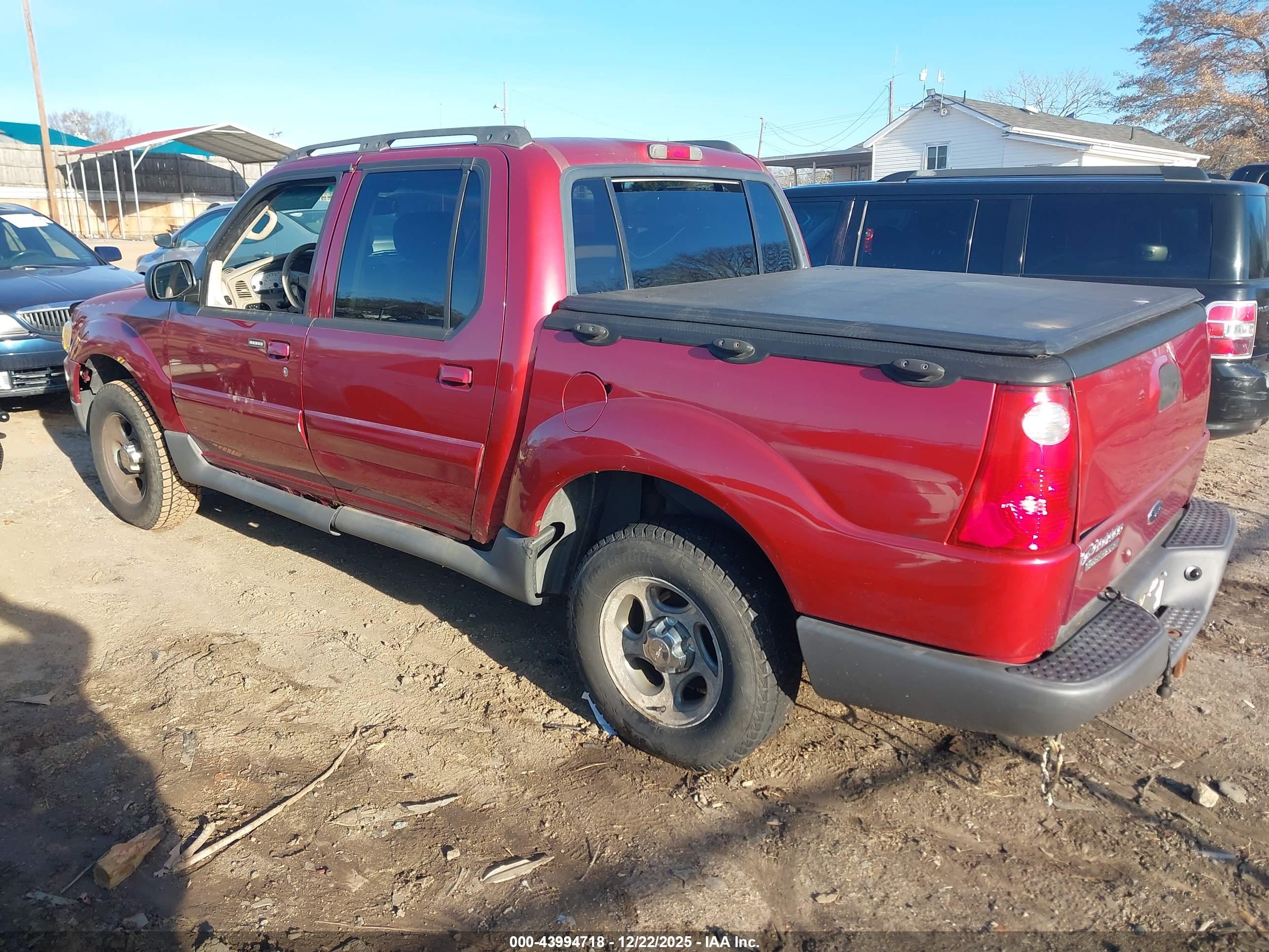 FORD EXPLORER image 3