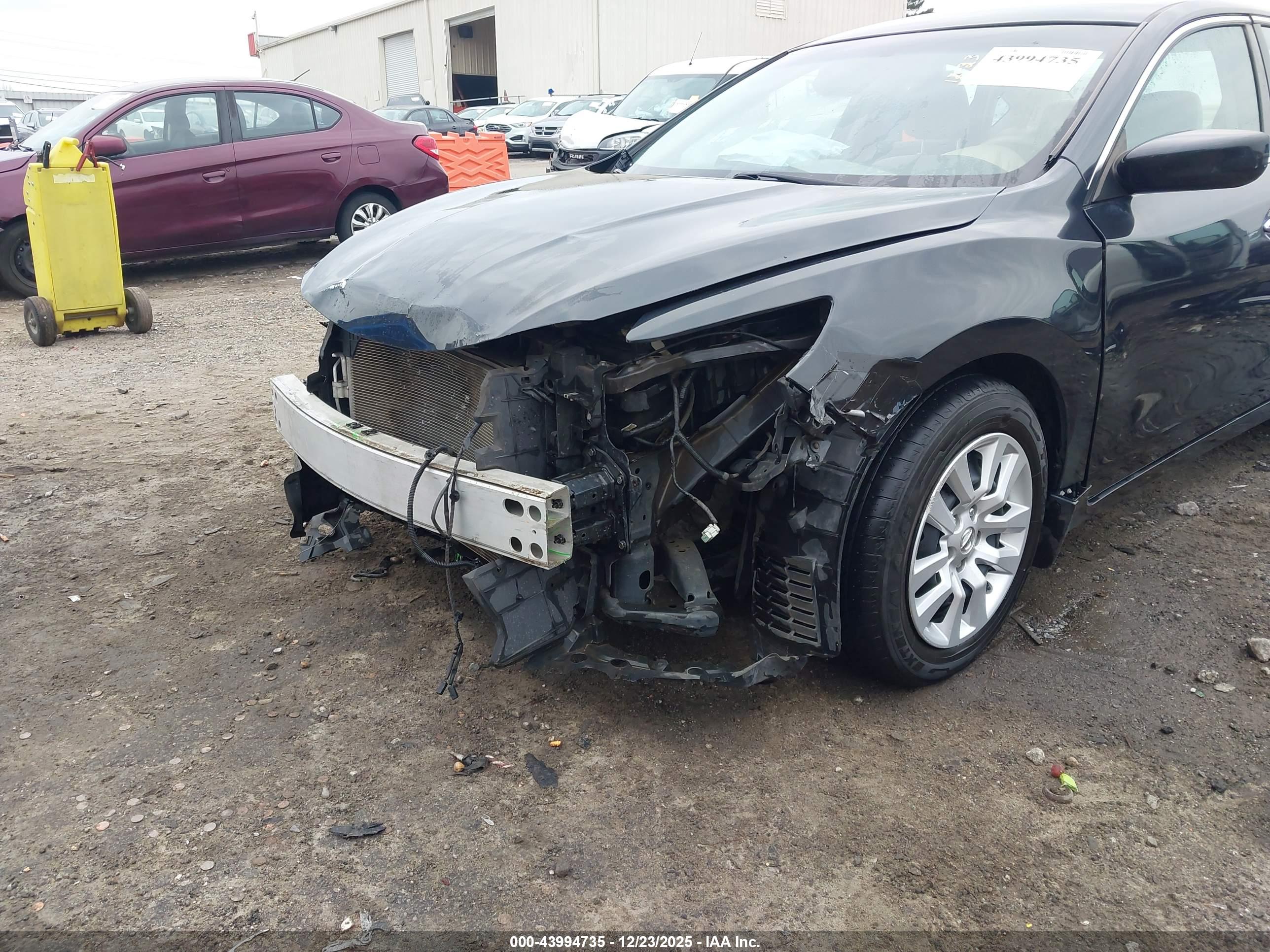 NISSAN ALTIMA image 6