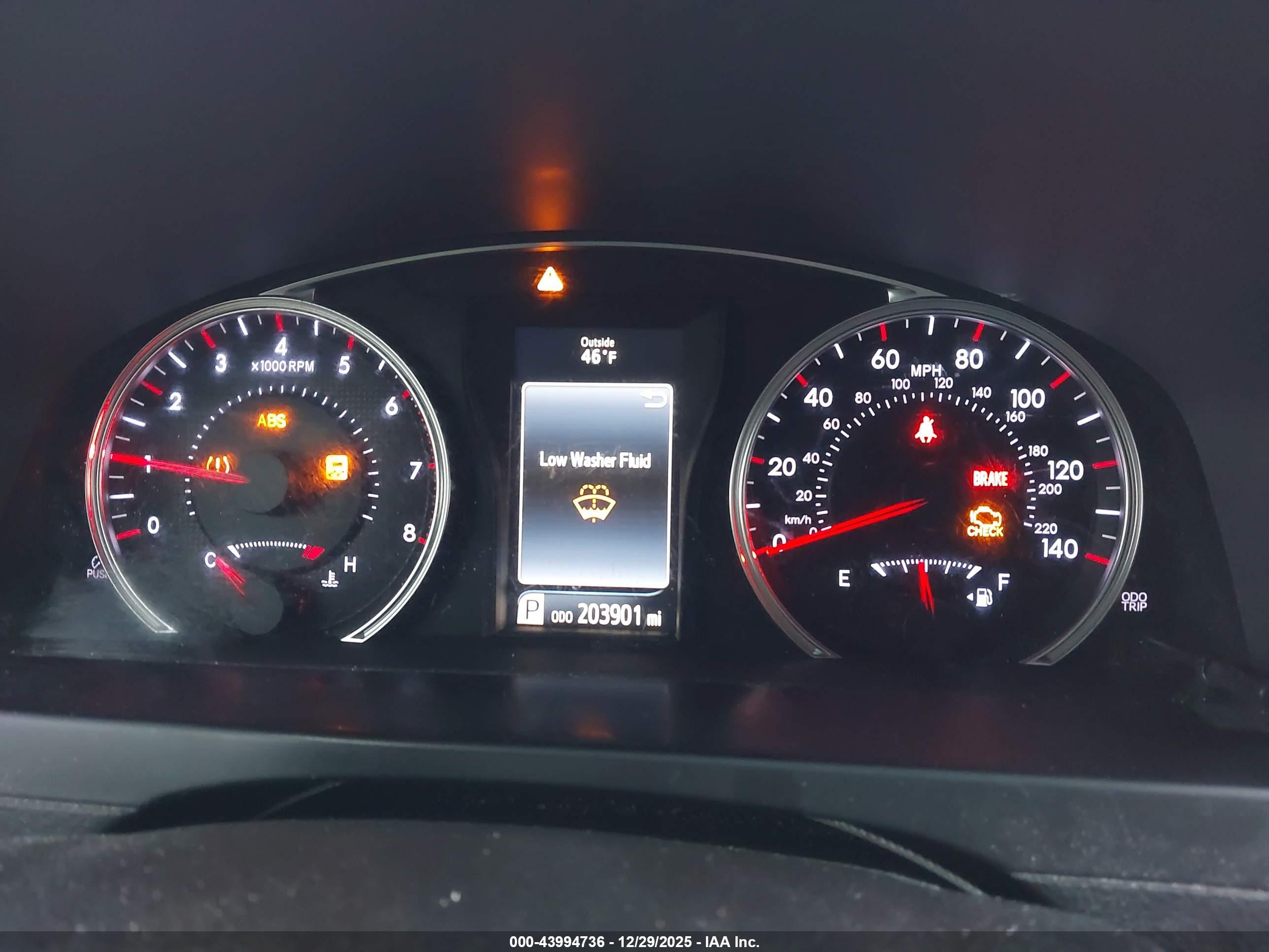 TOYOTA CAMRY image 7