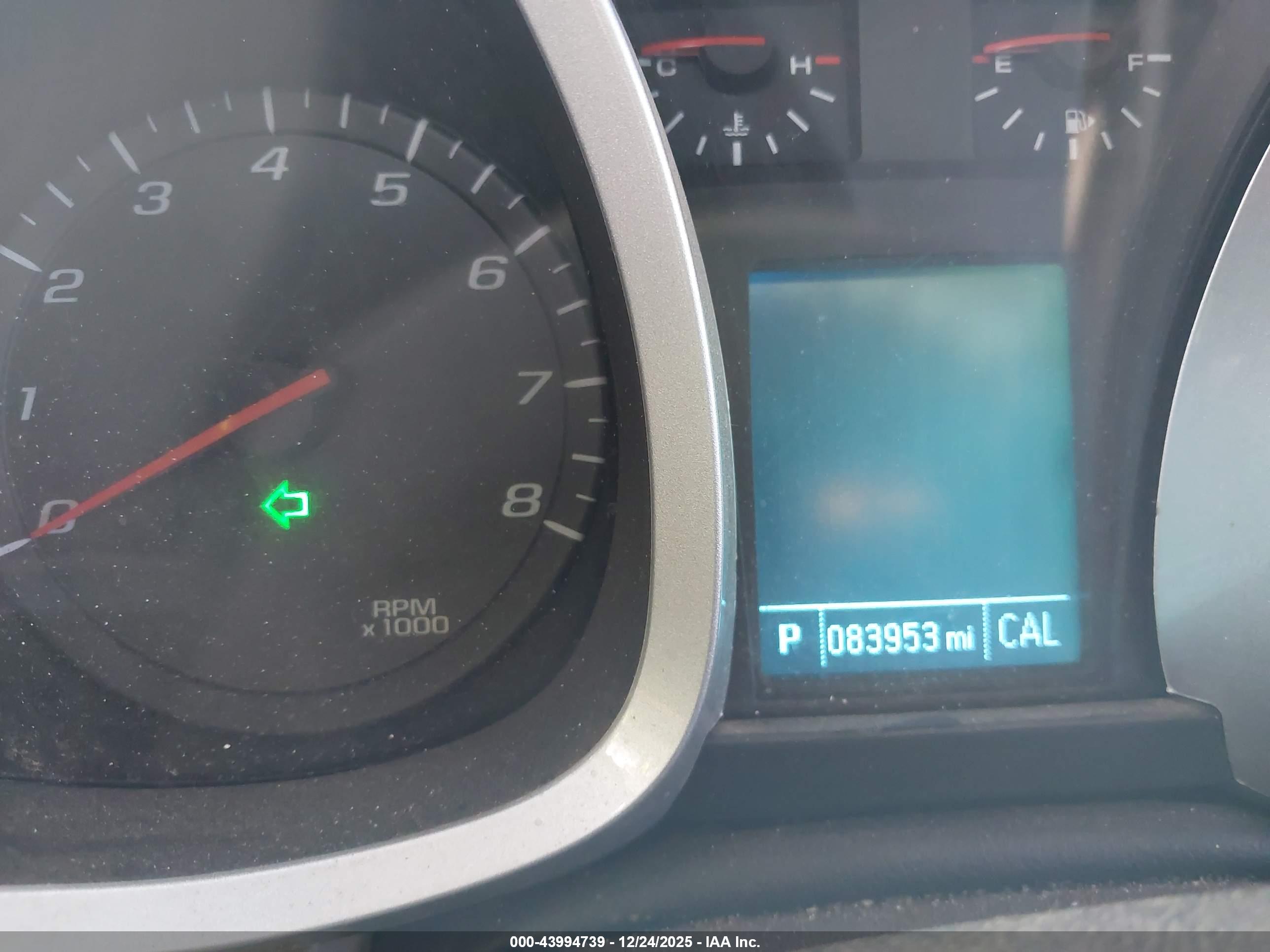 CHEVROLET EQUINOX image 7