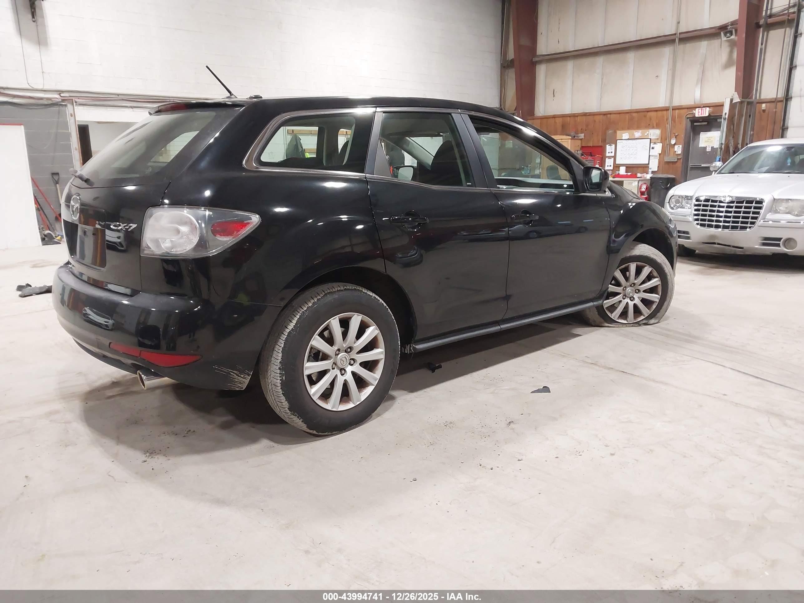 MAZDA CX-7 image 4