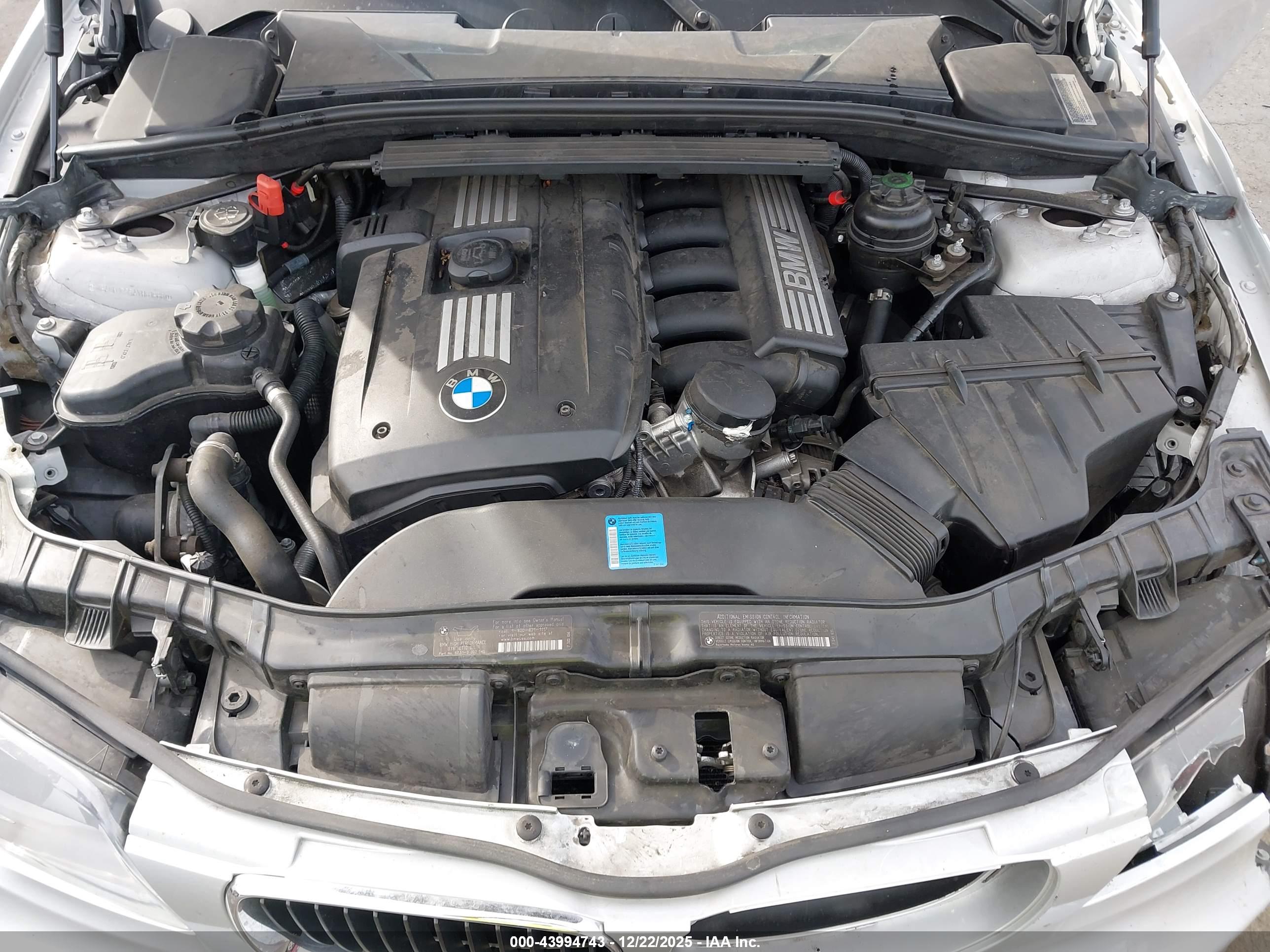 BMW 128I image 10