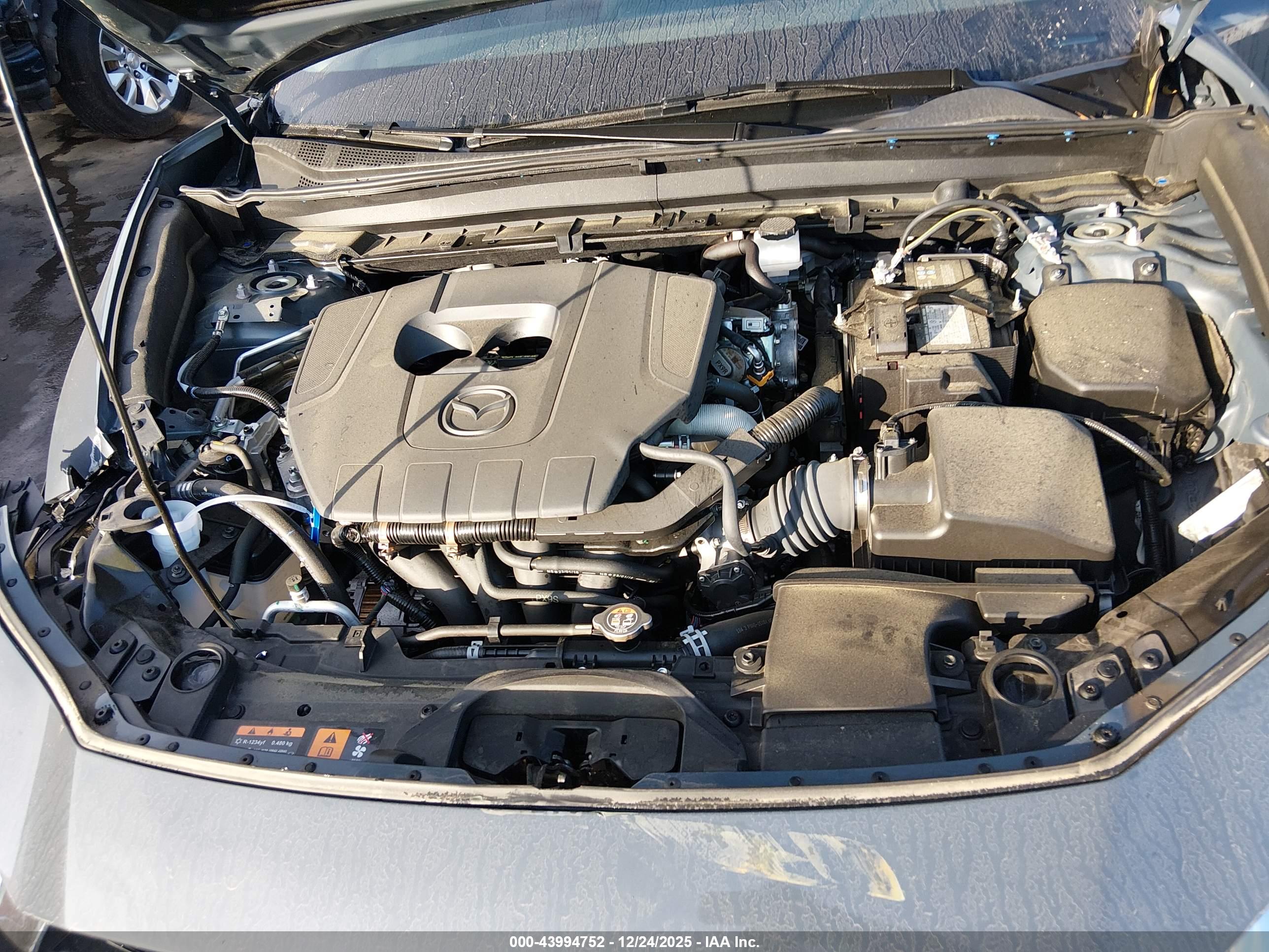 MAZDA CX-30 image 10