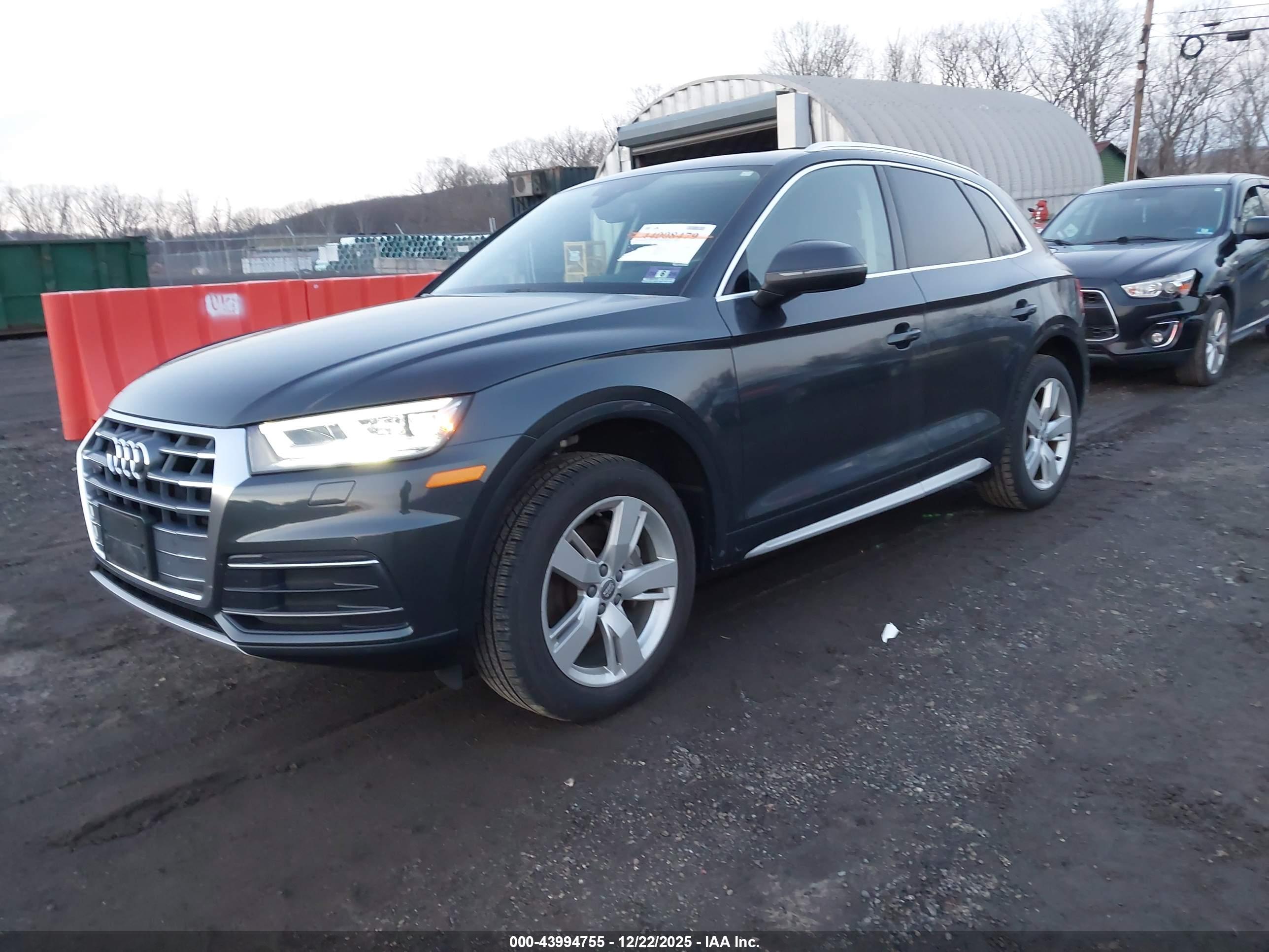 AUDI Q5 image 2