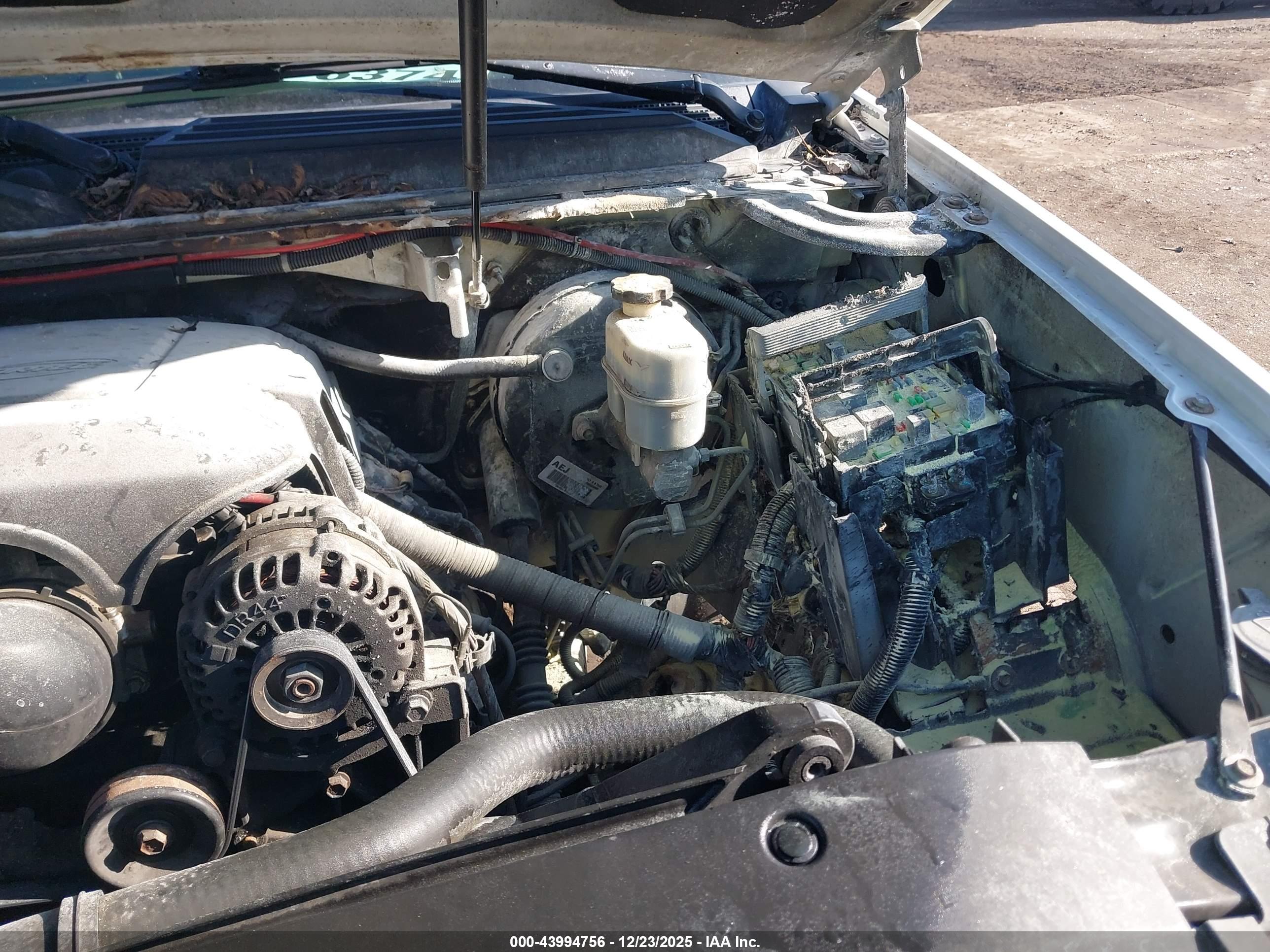 GMC YUKON image 6