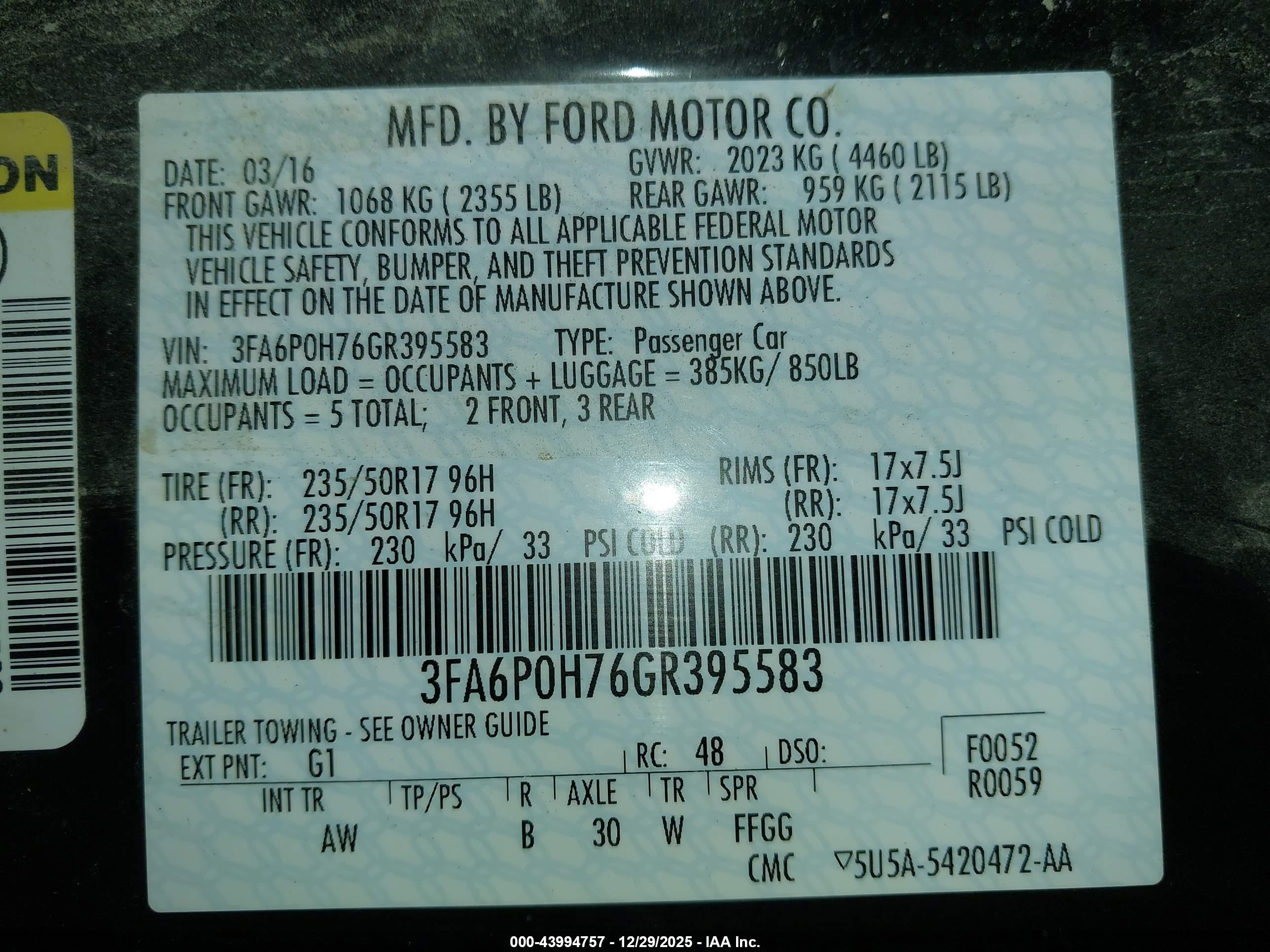 FORD FUSION image 9