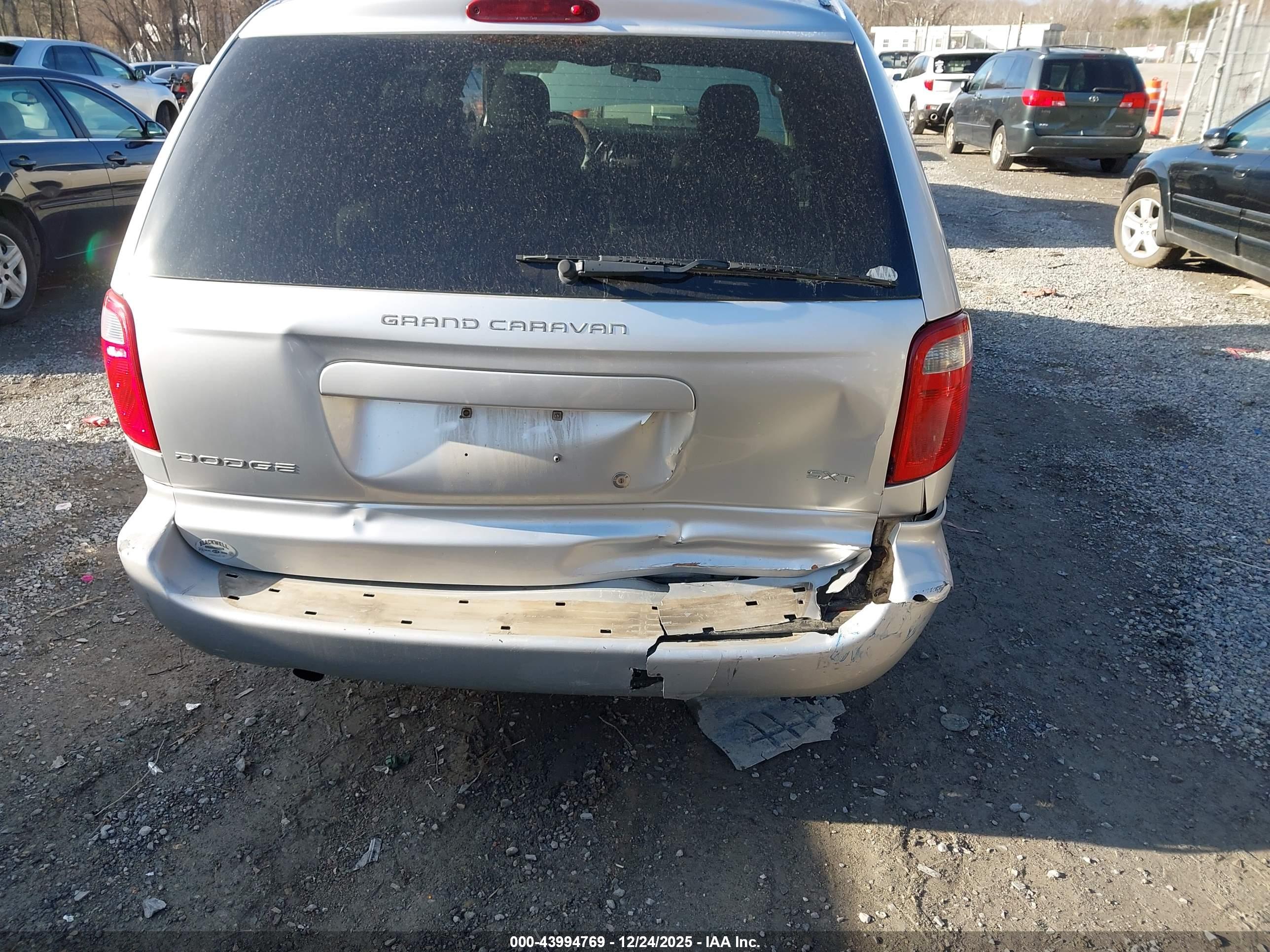 DODGE GRAND image 6