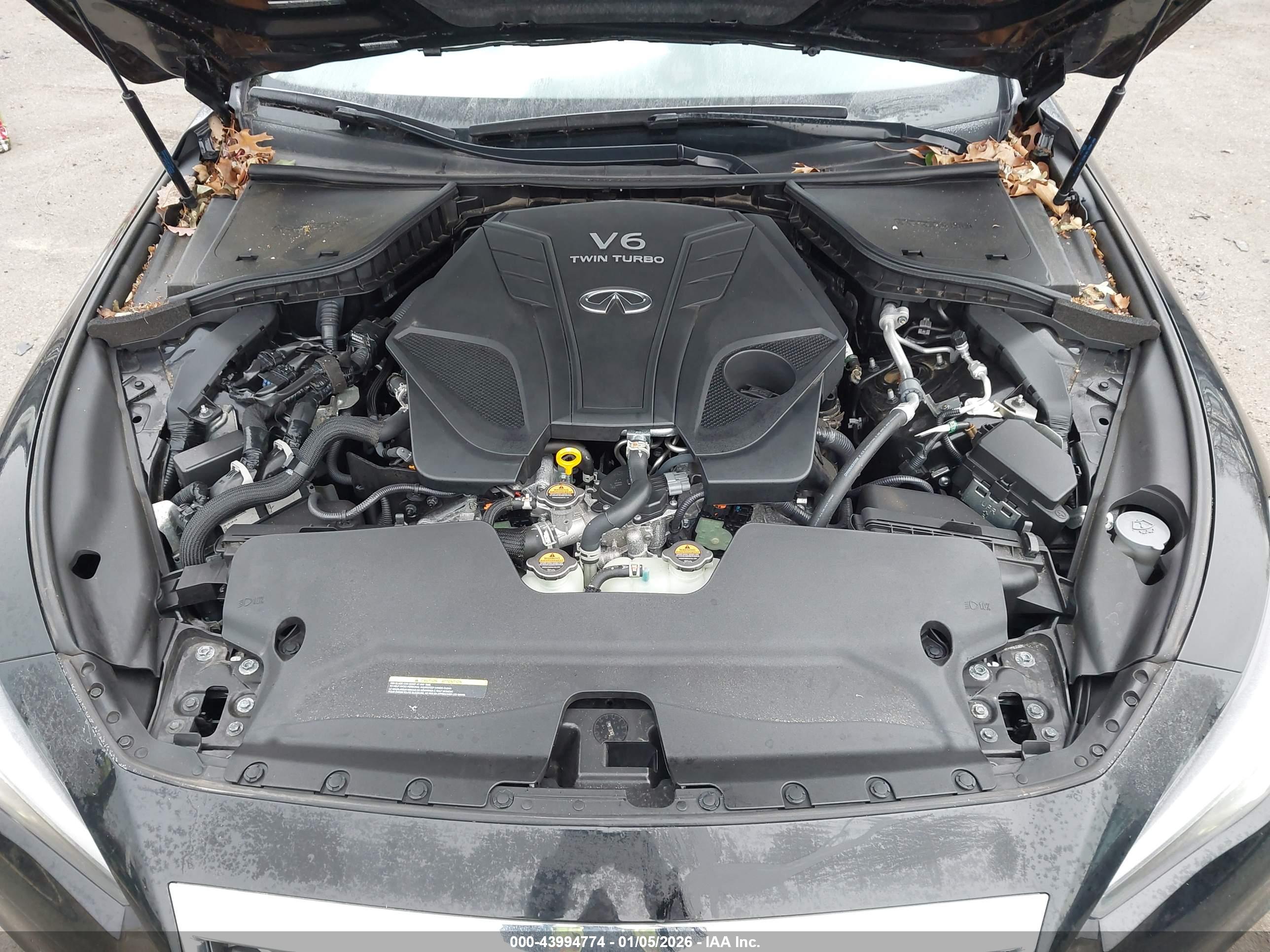 INFINITI Q50 image 10