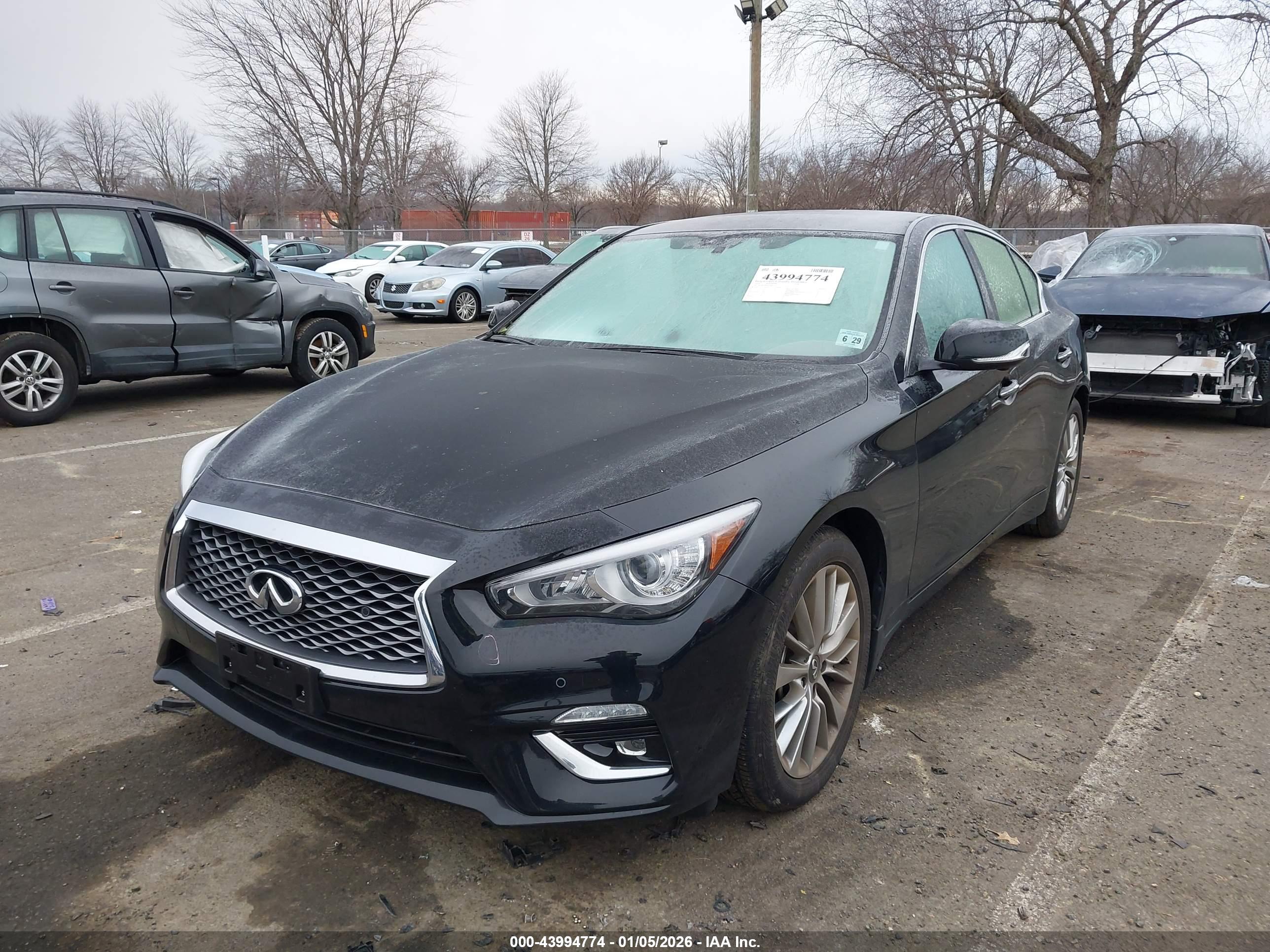 INFINITI Q50 image 2