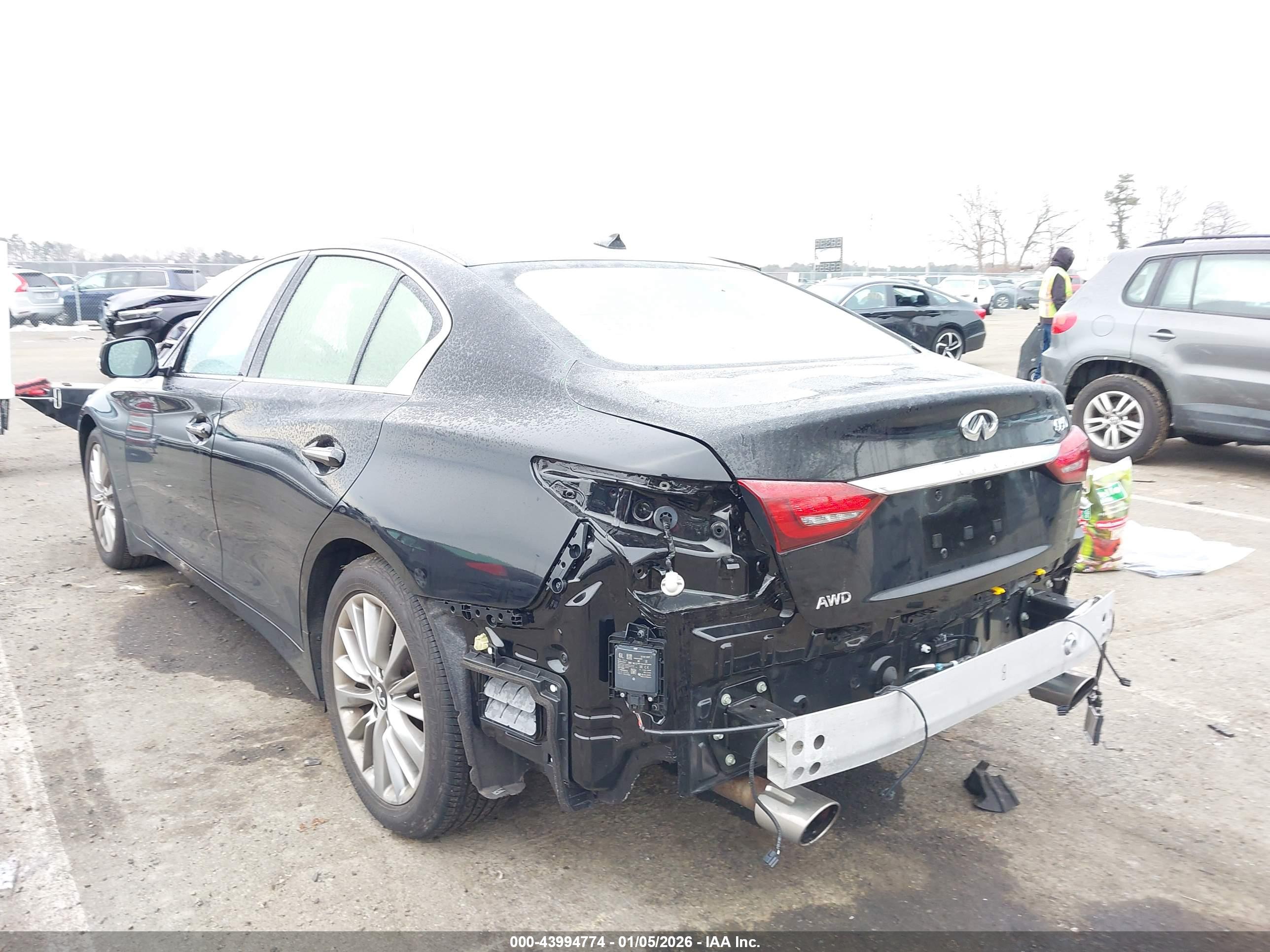 INFINITI Q50 image 3