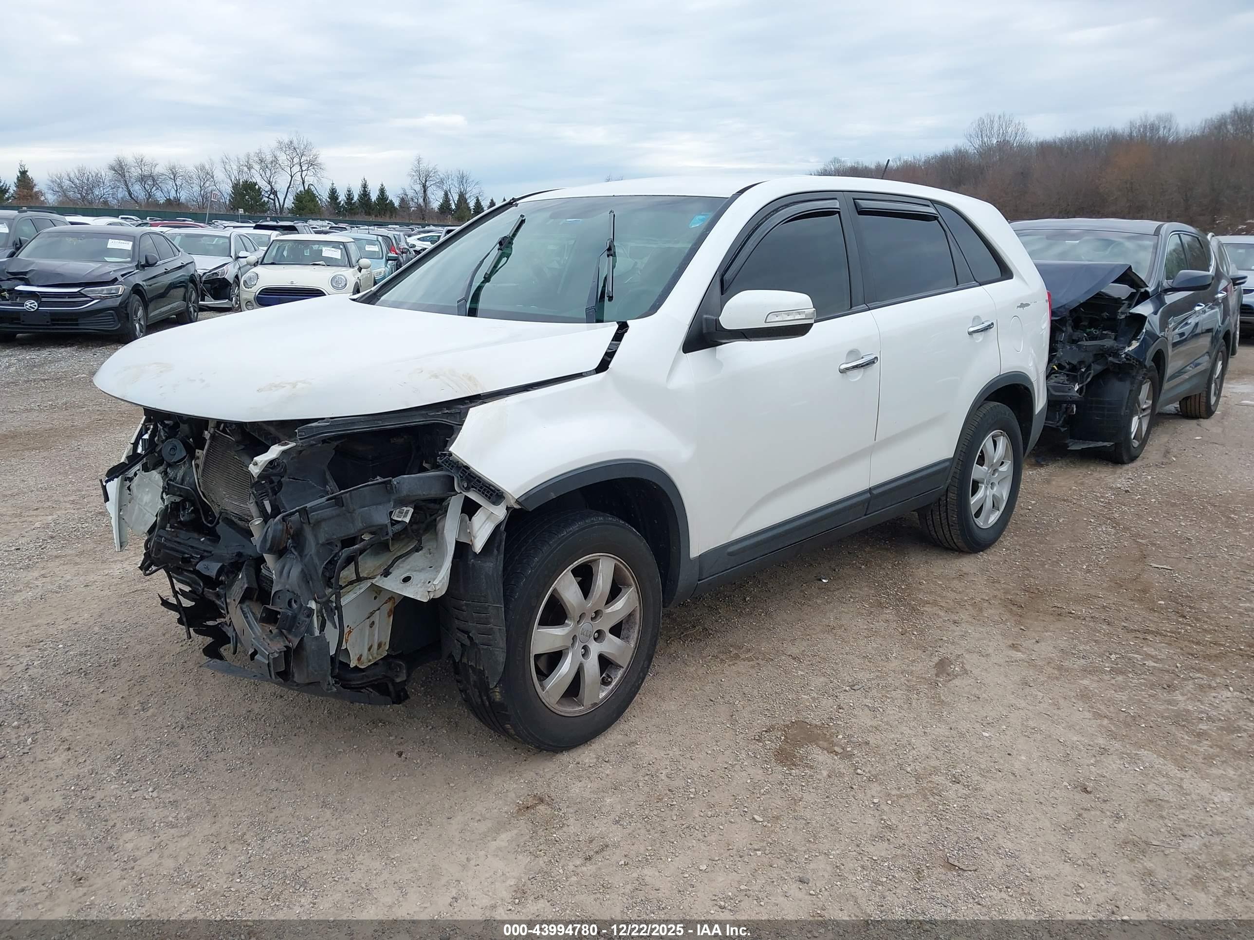 KIA SORENTO image 2
