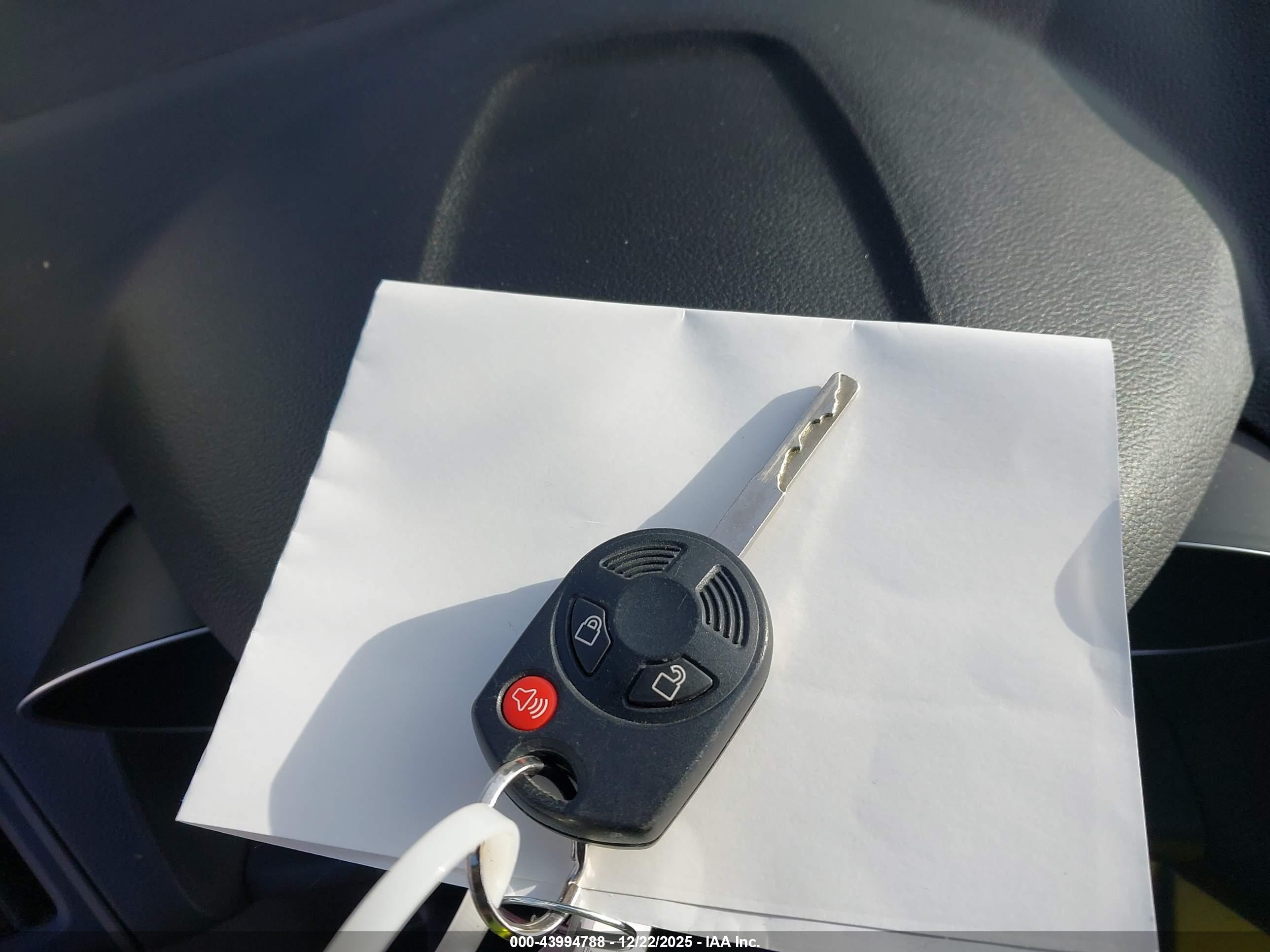 FORD ESCAPE image 11