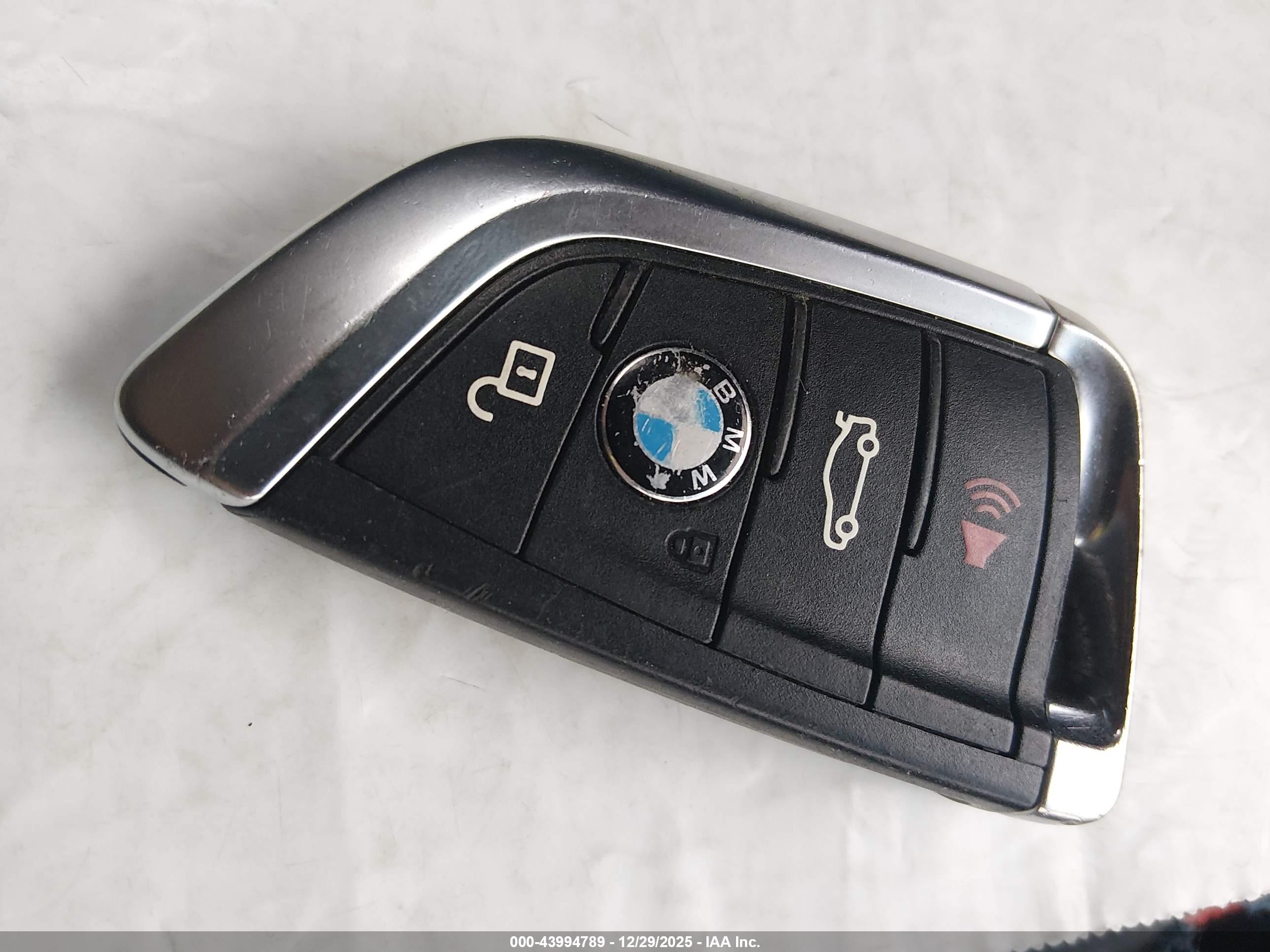 BMW X5 image 11