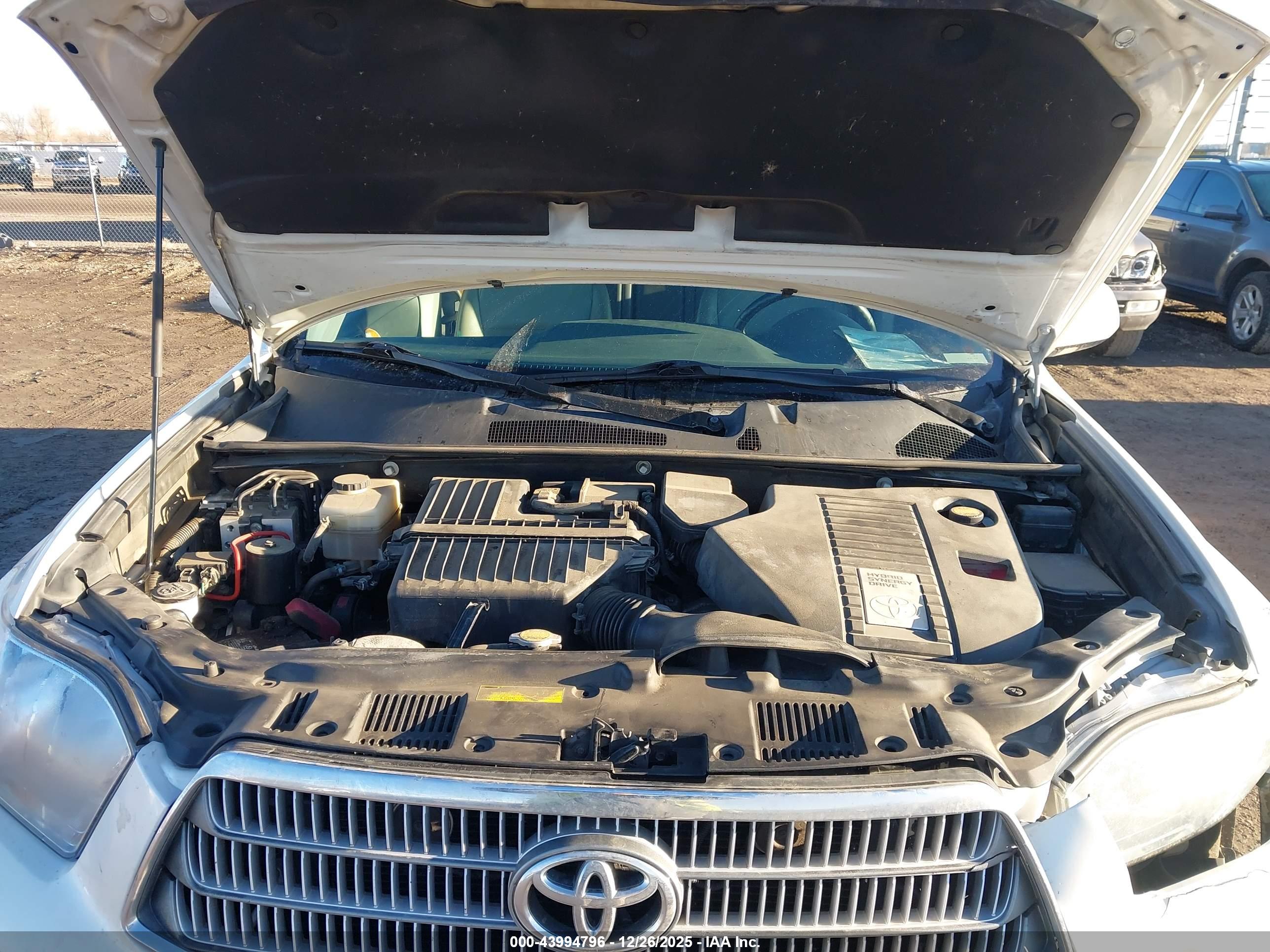 TOYOTA HIGHLANDER image 10