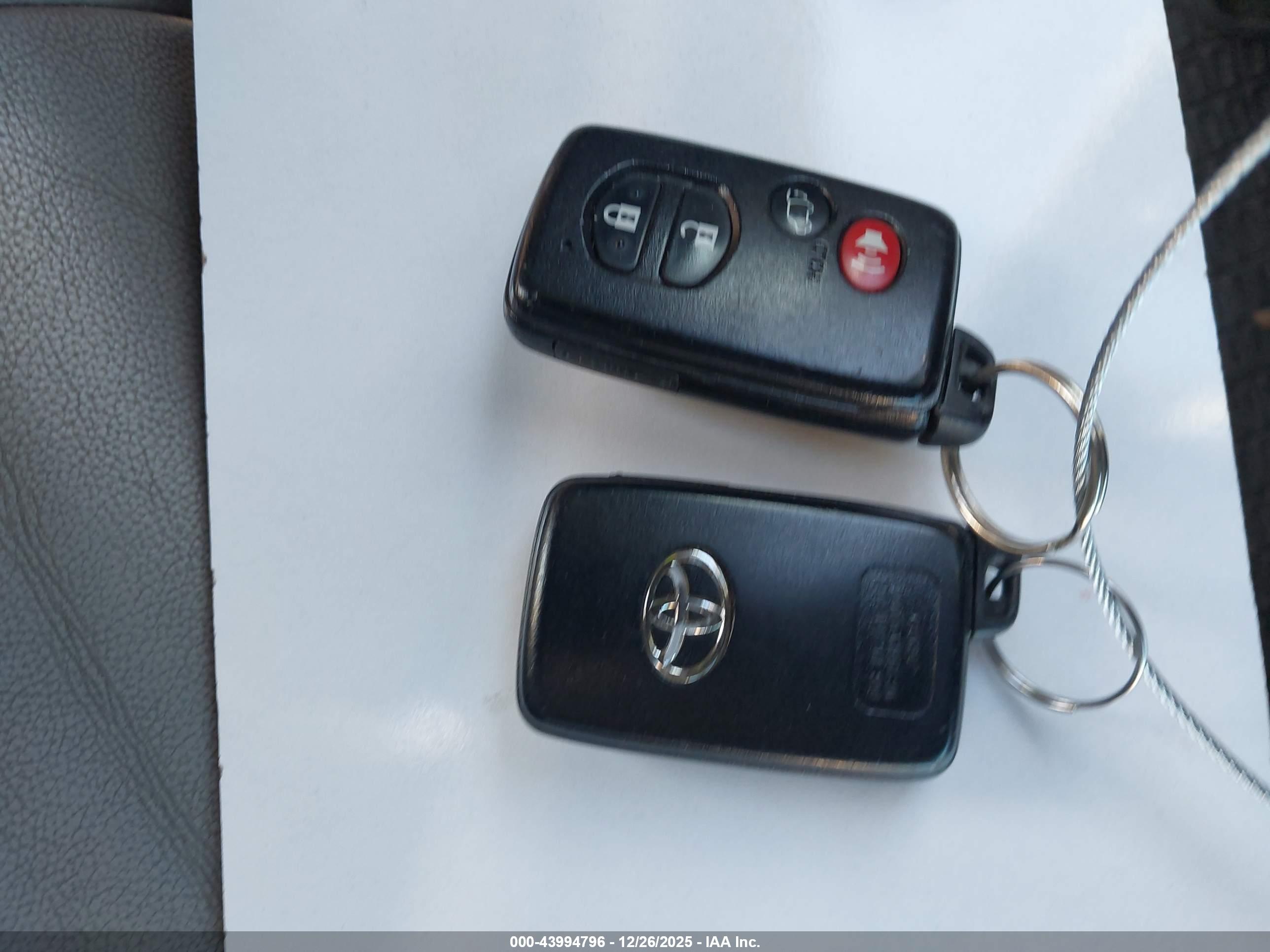 TOYOTA HIGHLANDER image 11